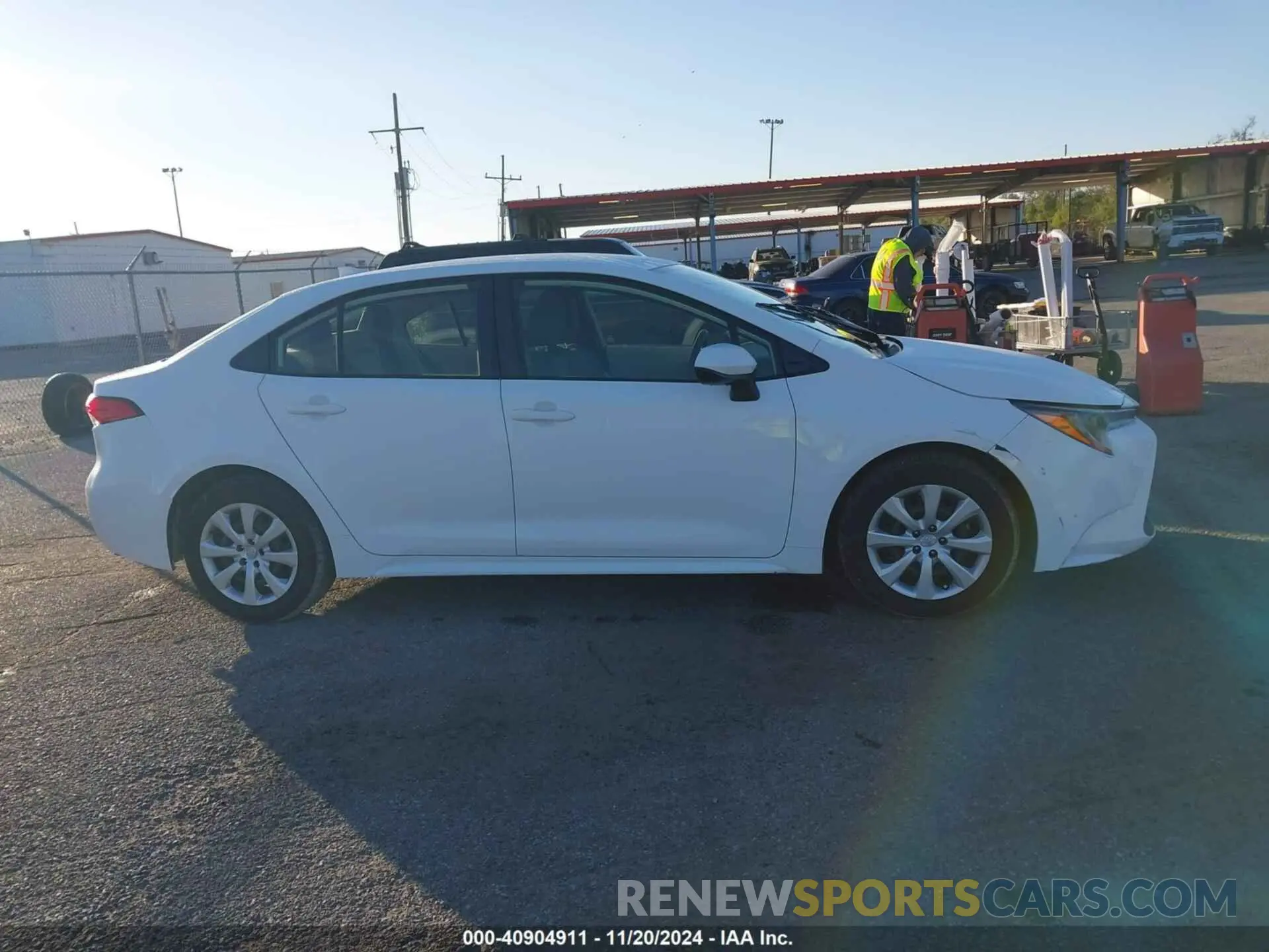 13 Photograph of a damaged car JTDEPMAE4NJ208662 TOYOTA COROLLA 2022