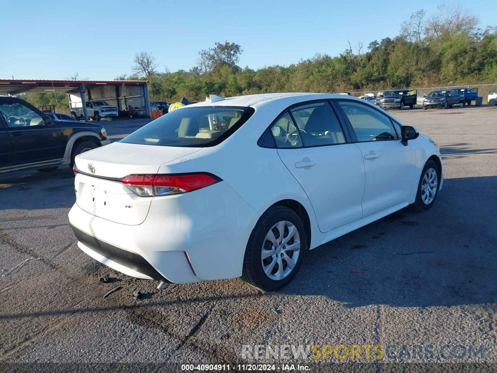 4 Photograph of a damaged car JTDEPMAE4NJ208662 TOYOTA COROLLA 2022