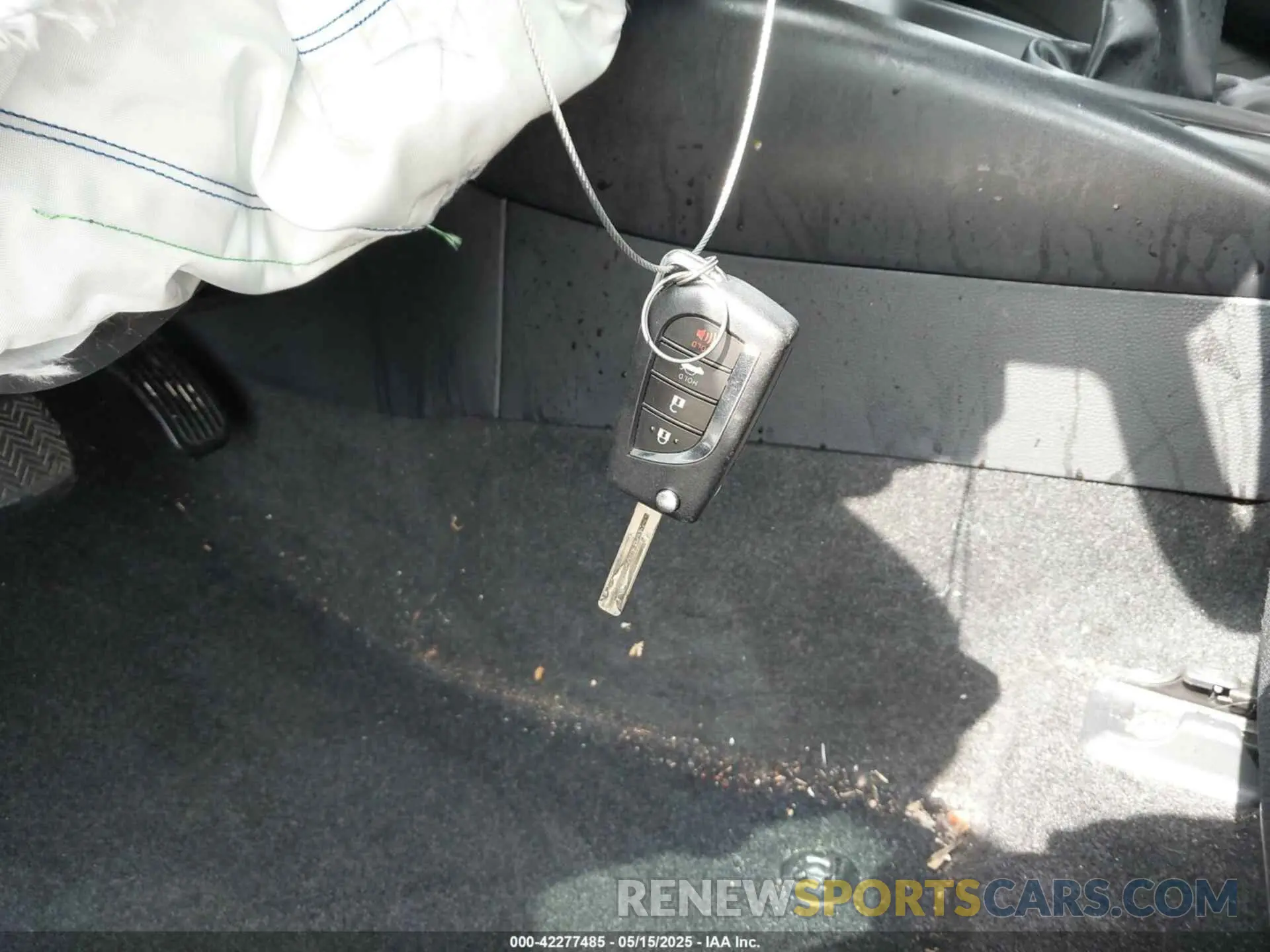 11 Photograph of a damaged car JTDEPMAE4NJ211710 TOYOTA COROLLA 2022