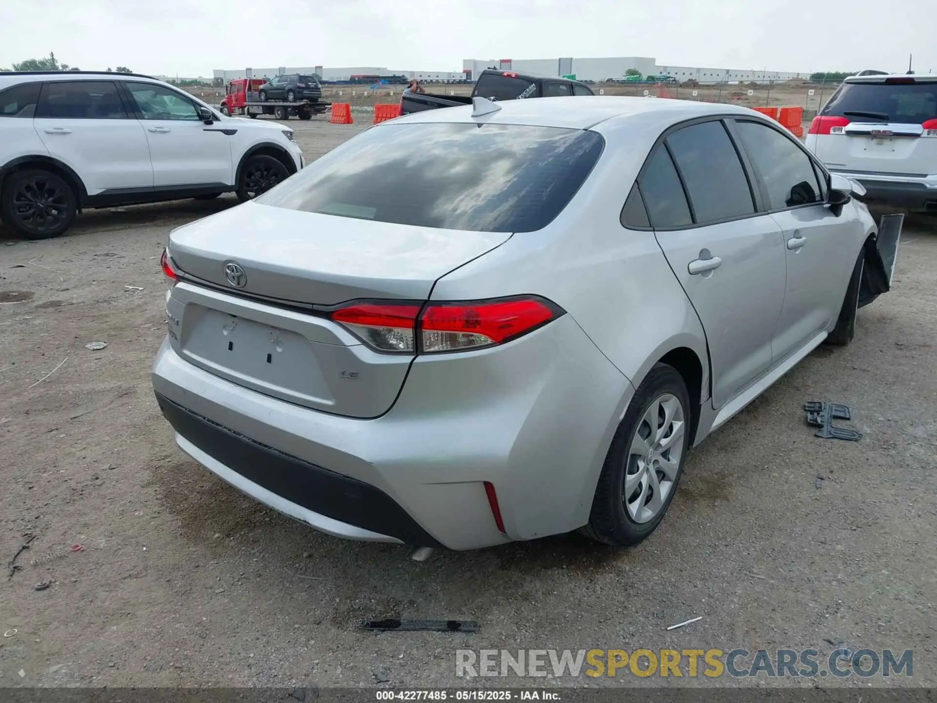 4 Photograph of a damaged car JTDEPMAE4NJ211710 TOYOTA COROLLA 2022