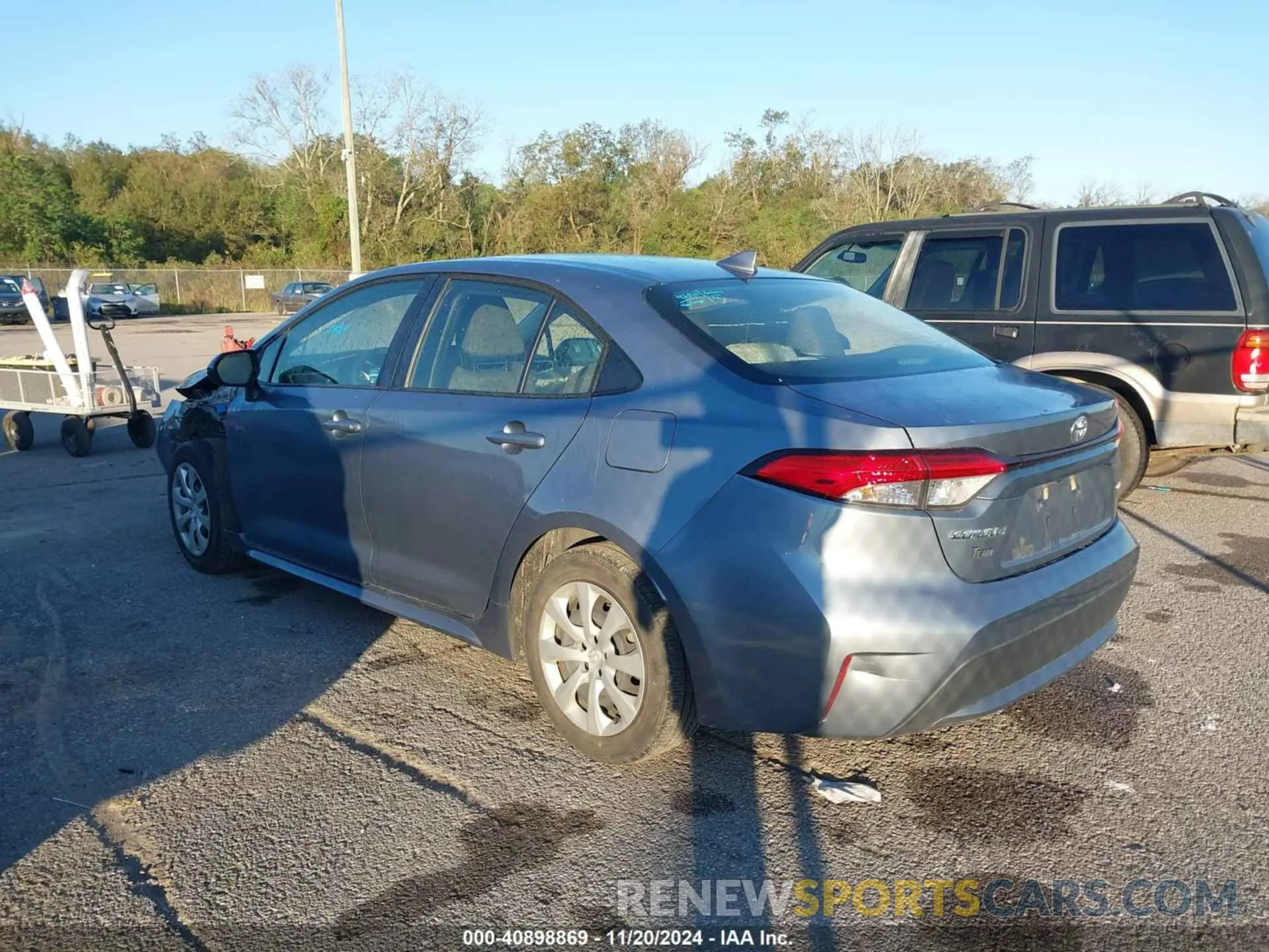 3 Photograph of a damaged car JTDEPMAE4NJ218835 TOYOTA COROLLA 2022
