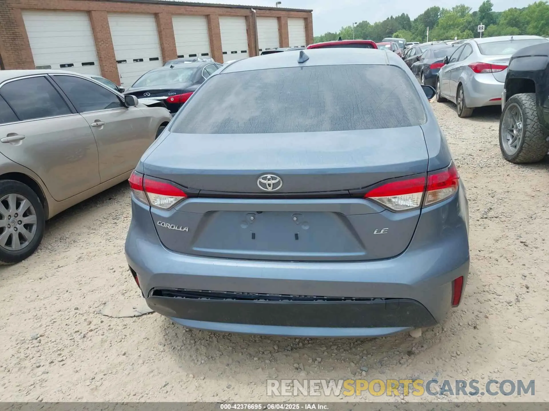 16 Photograph of a damaged car JTDEPMAE5N3013626 TOYOTA COROLLA 2022