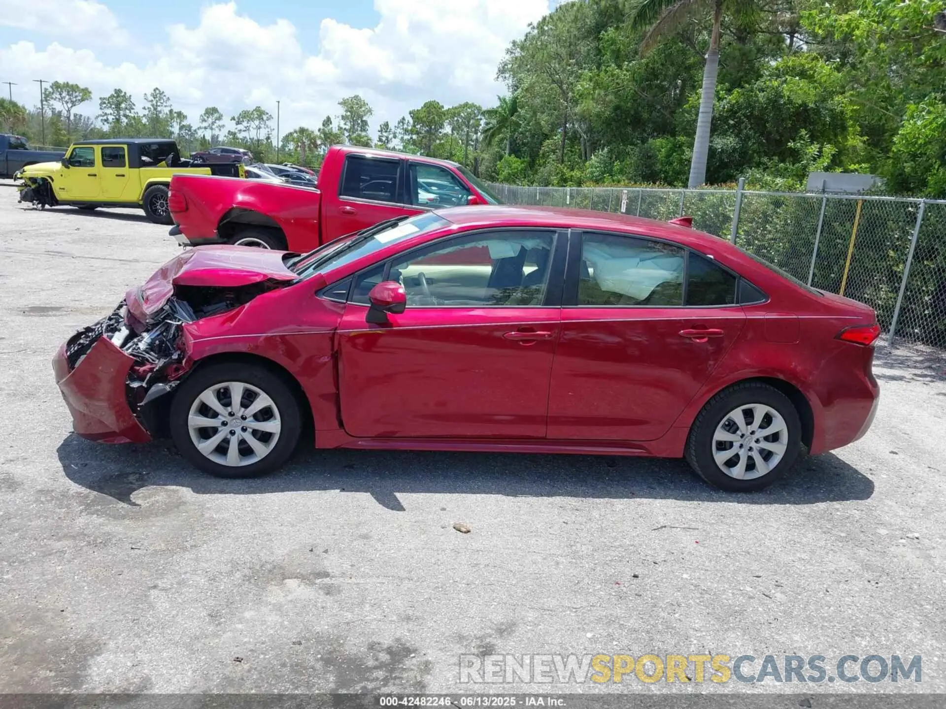 14 Photograph of a damaged car JTDEPMAE5NJ210484 TOYOTA COROLLA 2022