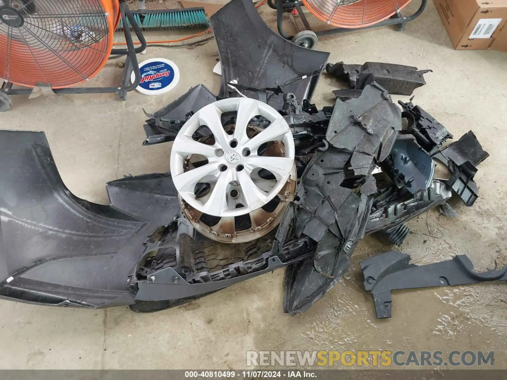 12 Photograph of a damaged car JTDEPMAE5NJ218049 TOYOTA COROLLA 2022