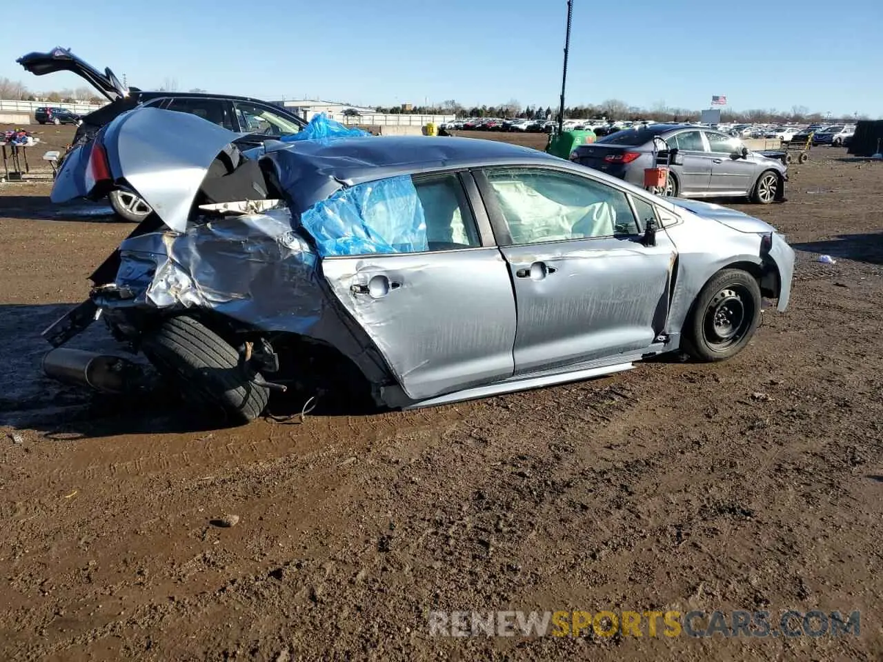 3 Photograph of a damaged car JTDEPMAE5NJ222960 TOYOTA COROLLA 2022