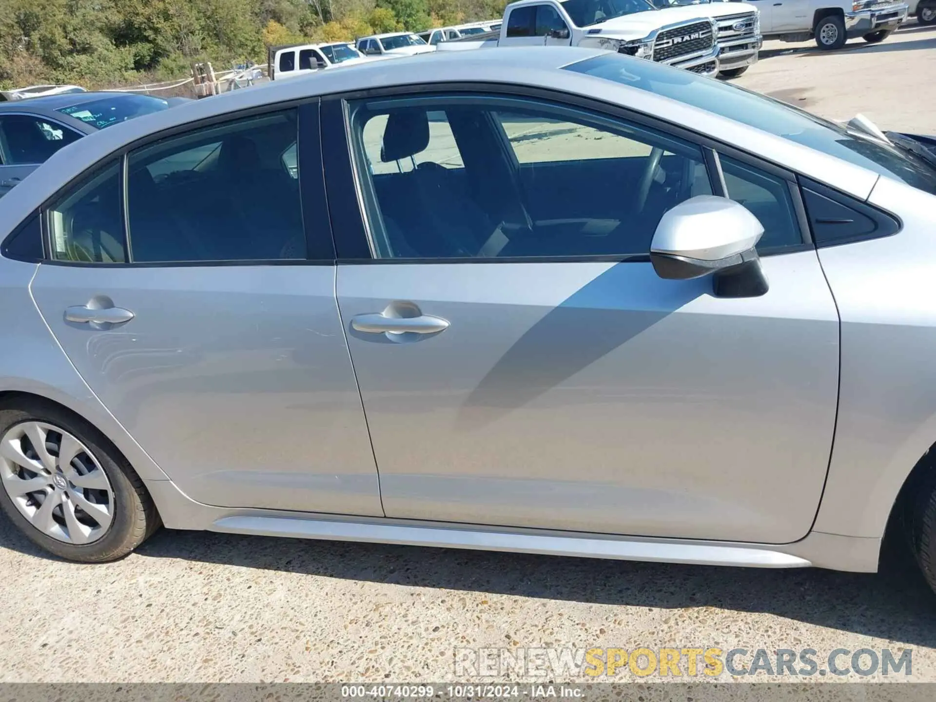 12 Photograph of a damaged car JTDEPMAE5NJ223753 TOYOTA COROLLA 2022