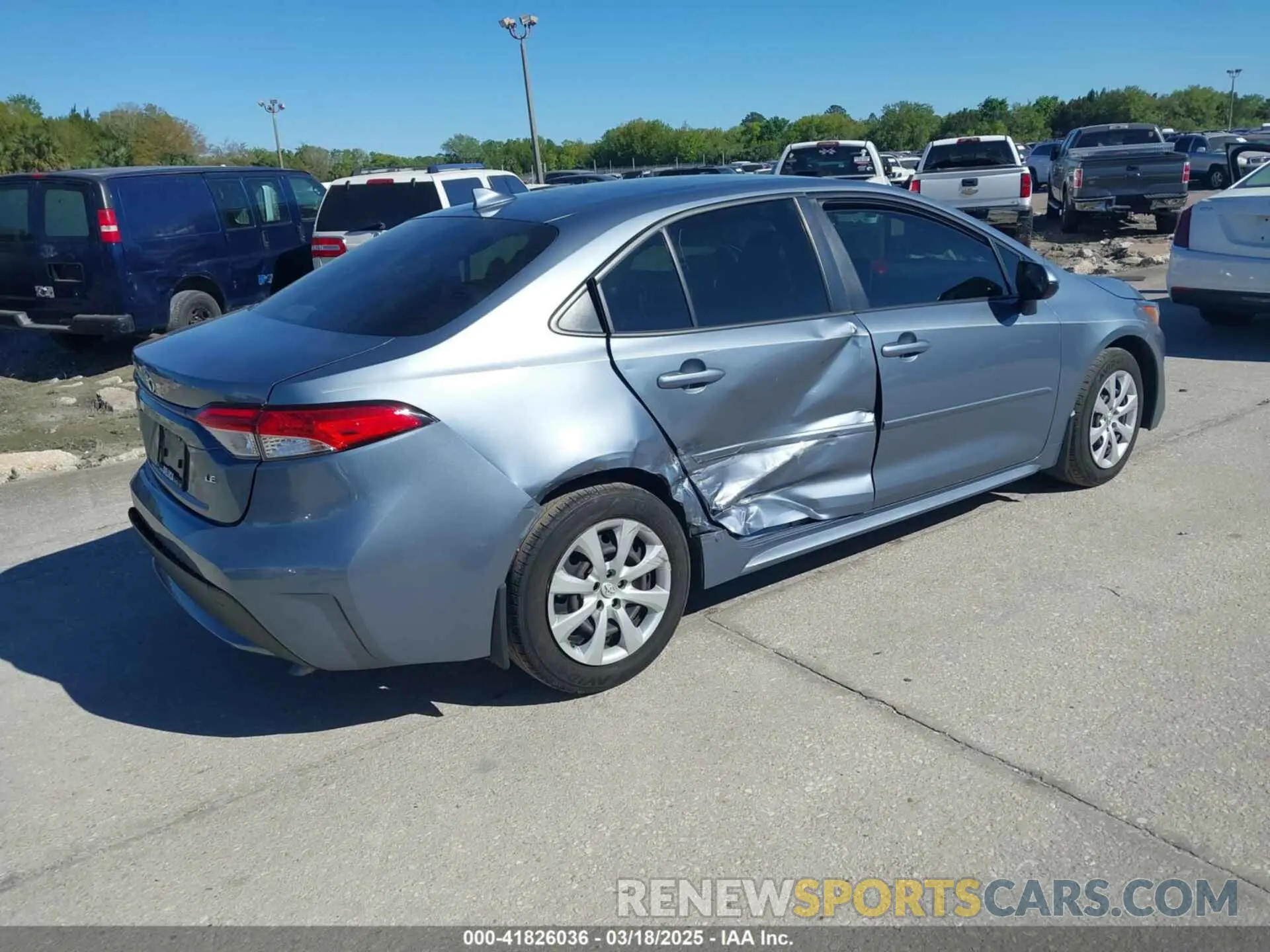 4 Photograph of a damaged car JTDEPMAE5NJ225826 TOYOTA COROLLA 2022