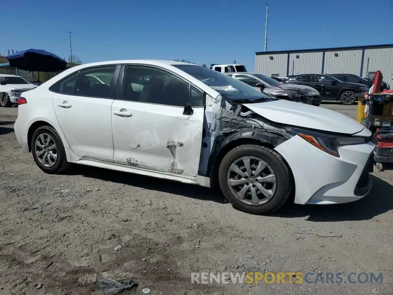 4 Photograph of a damaged car JTDEPMAE6N3005535 TOYOTA COROLLA 2022