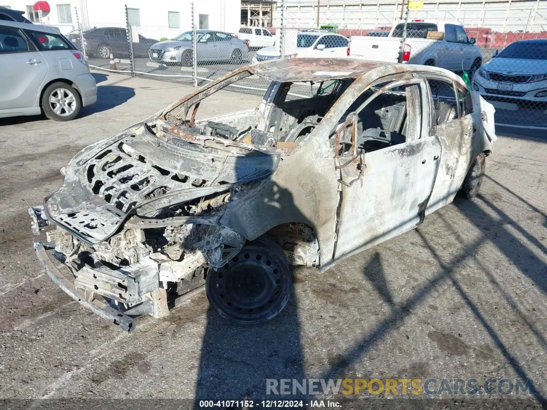 6 Photograph of a damaged car JTDEPMAE6N3013327 TOYOTA COROLLA 2022