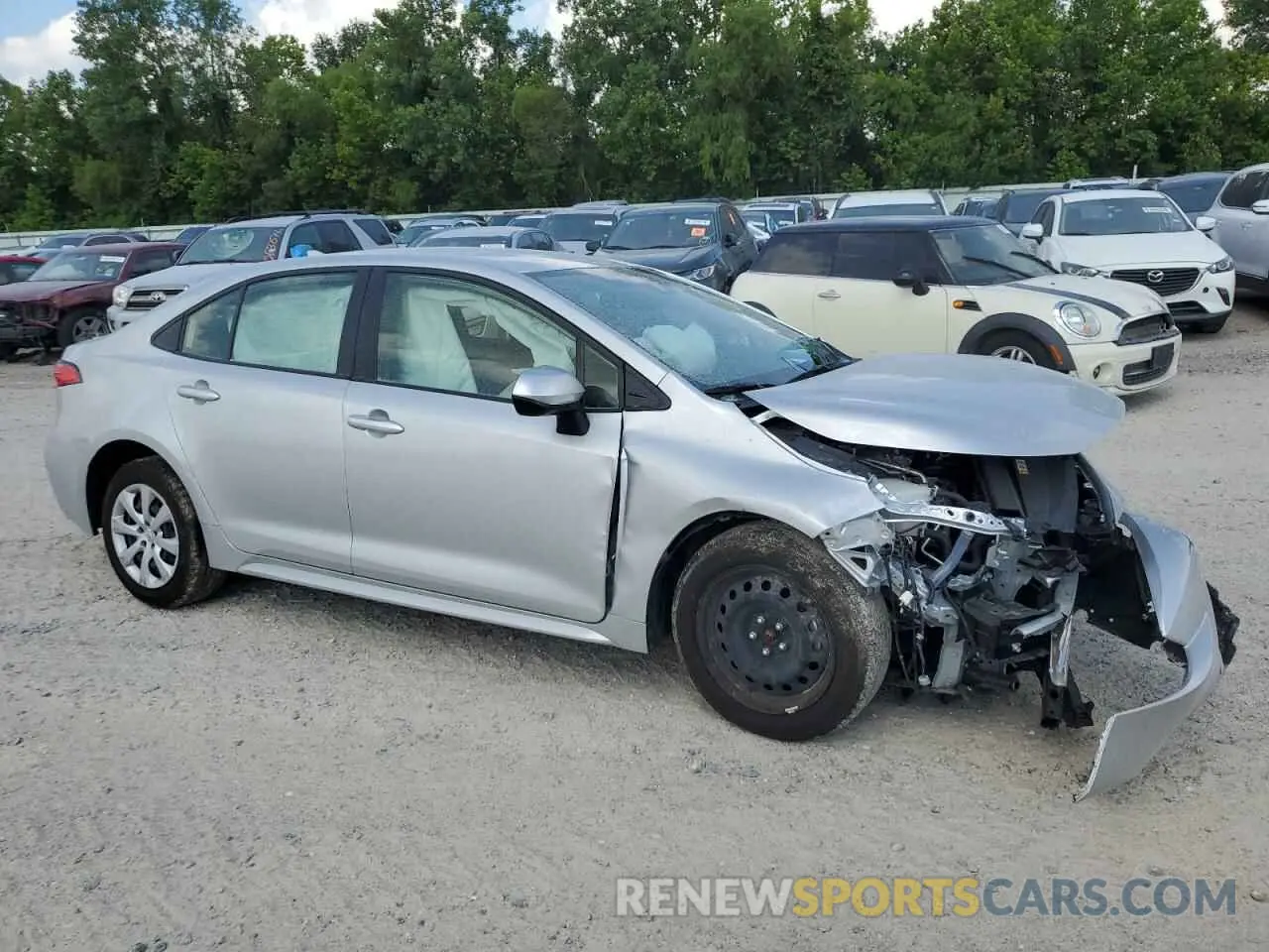 4 Photograph of a damaged car JTDEPMAE6N3030161 TOYOTA COROLLA 2022