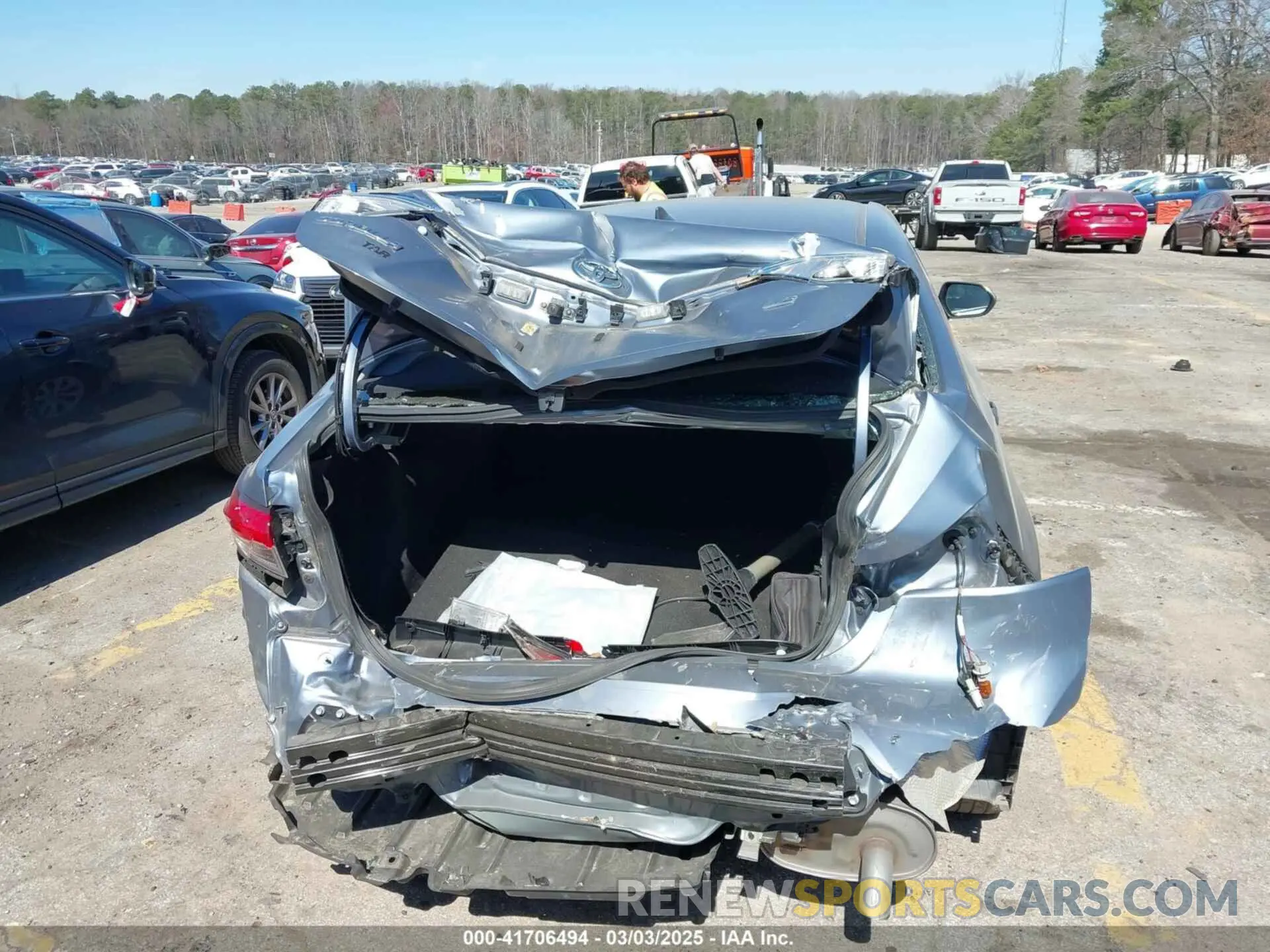 6 Photograph of a damaged car JTDEPMAE6NJ191007 TOYOTA COROLLA 2022
