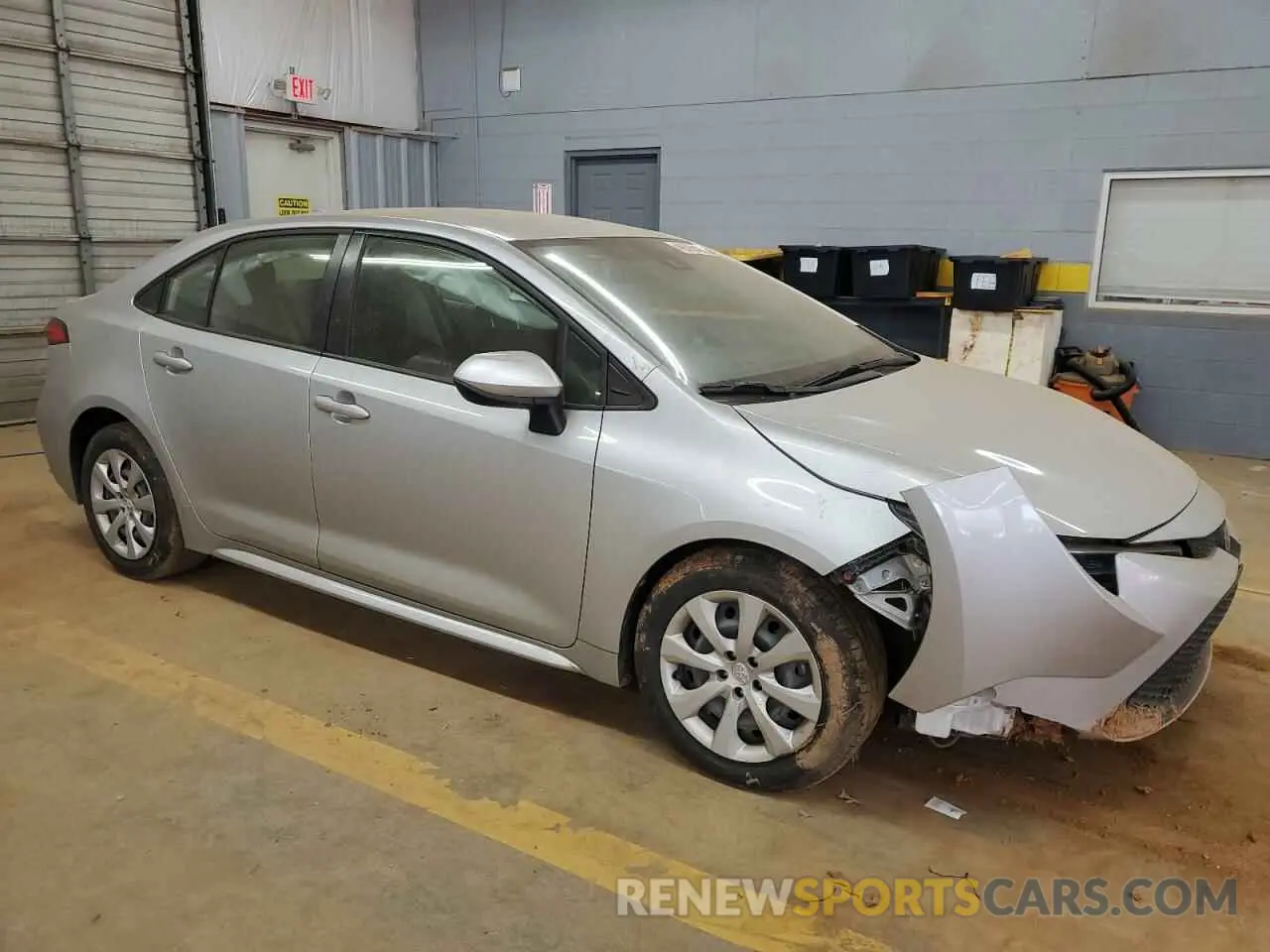 4 Photograph of a damaged car JTDEPMAE6NJ204273 TOYOTA COROLLA 2022