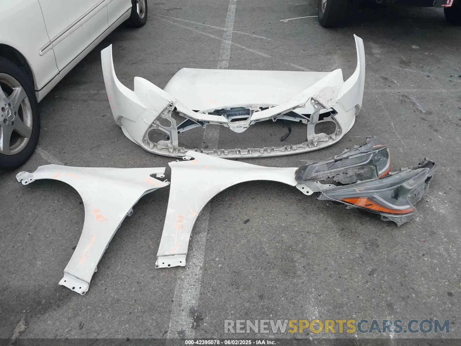 12 Photograph of a damaged car JTDEPMAE7N3020352 TOYOTA COROLLA 2022
