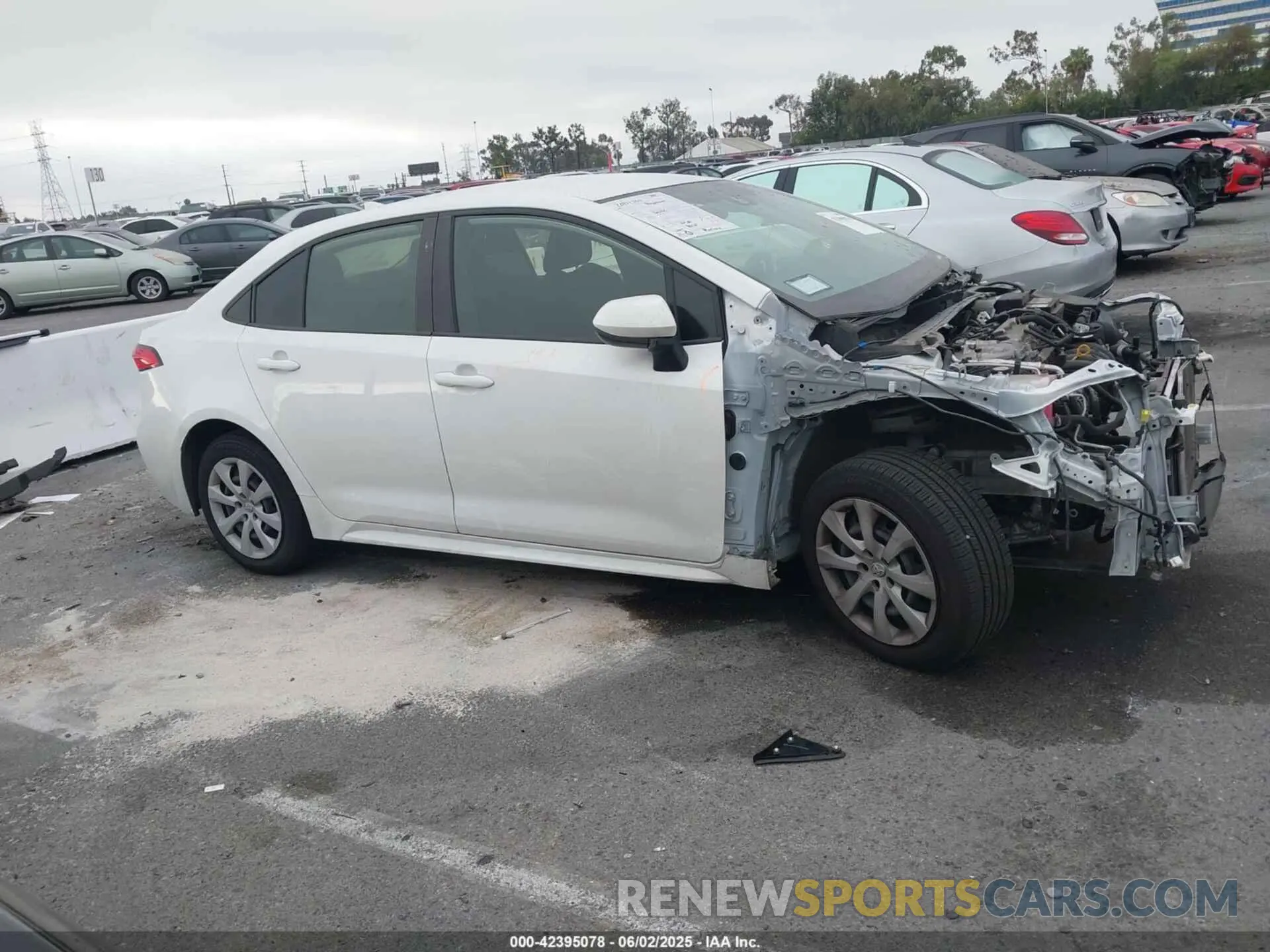 14 Photograph of a damaged car JTDEPMAE7N3020352 TOYOTA COROLLA 2022