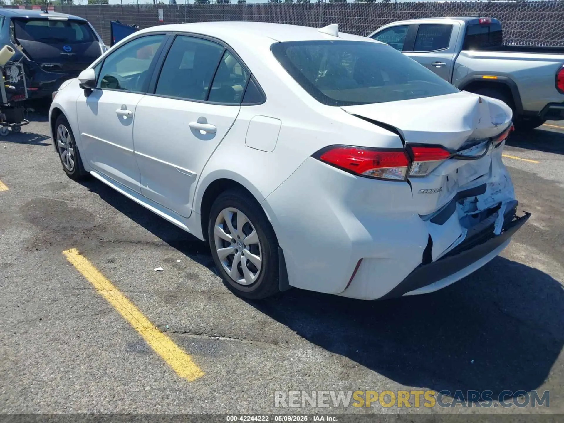 3 Photograph of a damaged car JTDEPMAE7NJ191324 TOYOTA COROLLA 2022