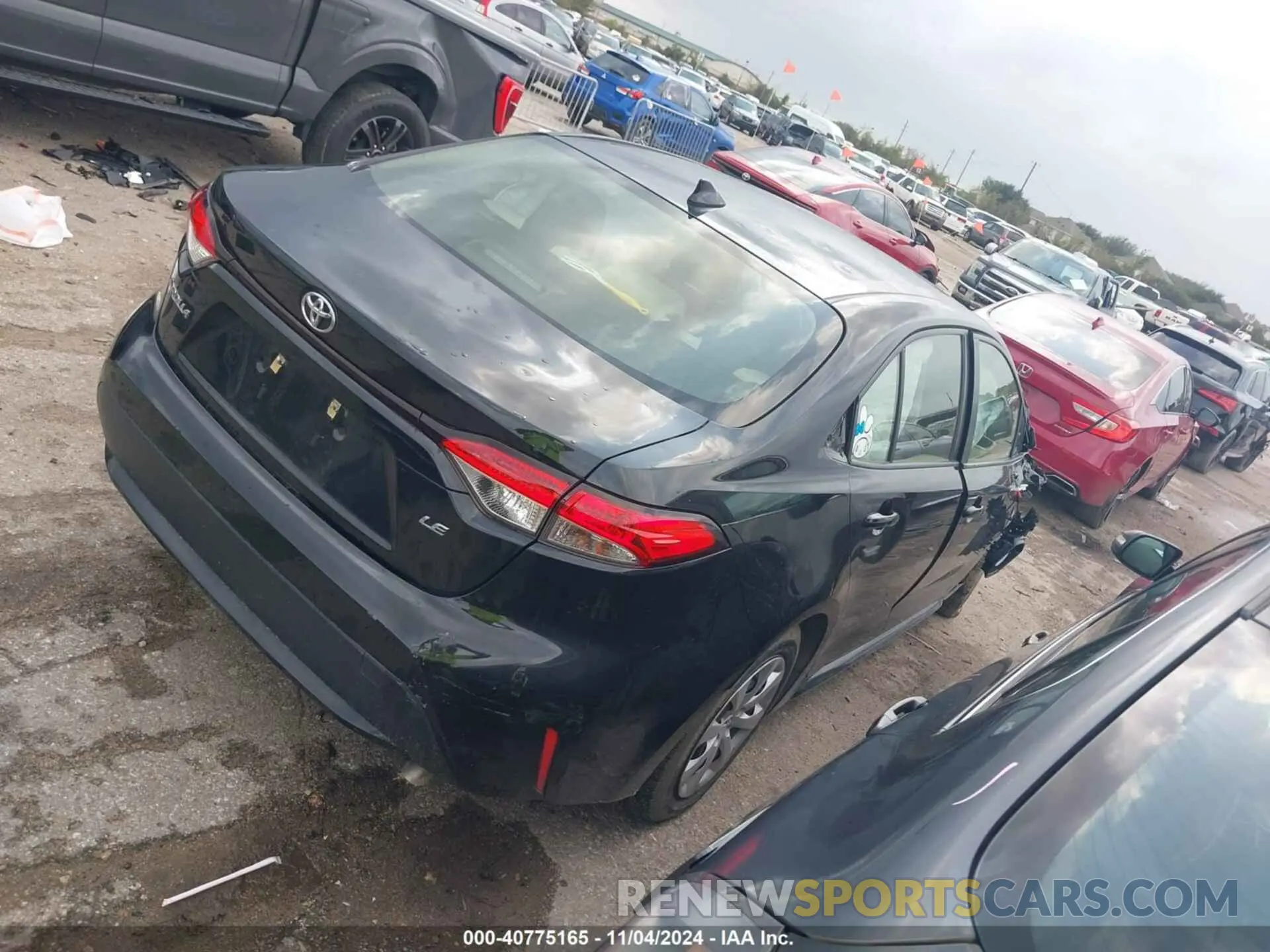4 Photograph of a damaged car JTDEPMAE7NJ192909 TOYOTA COROLLA 2022