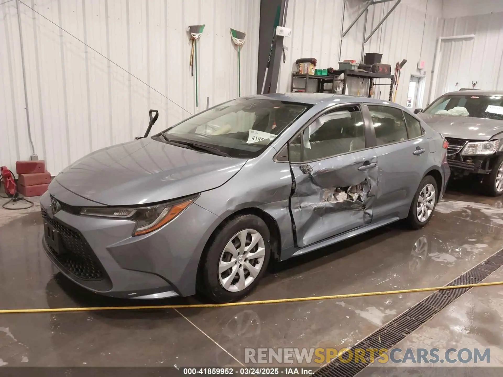 2 Photograph of a damaged car JTDEPMAE7NJ205285 TOYOTA COROLLA 2022