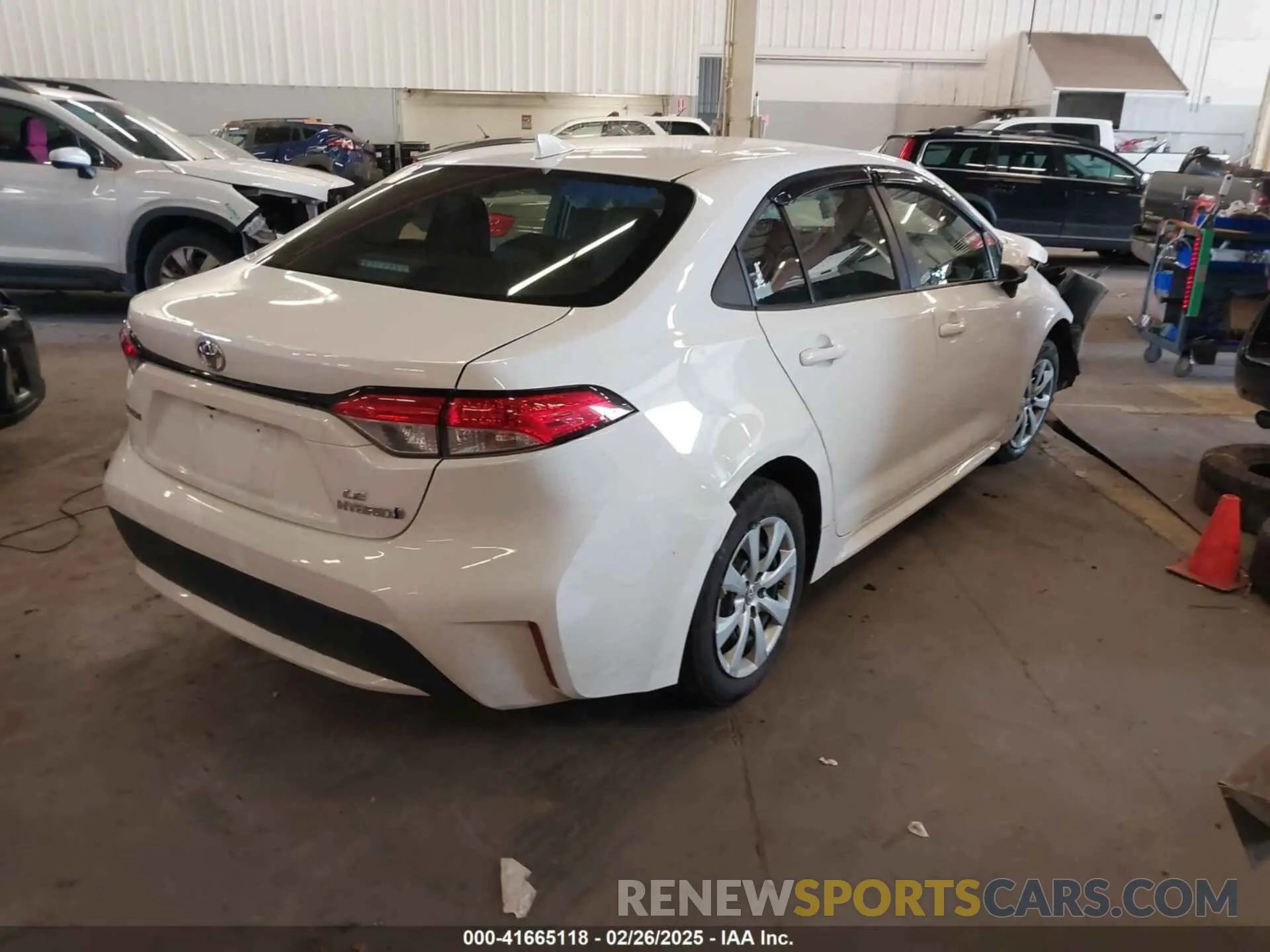 4 Photograph of a damaged car JTDEPMAE8N3007433 TOYOTA COROLLA 2022
