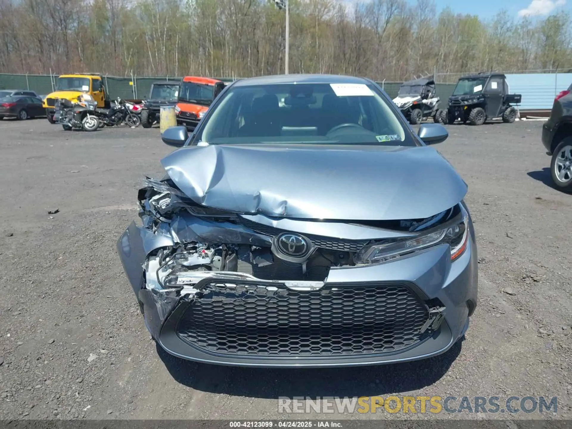 12 Photograph of a damaged car JTDEPMAE8N3014799 TOYOTA COROLLA 2022