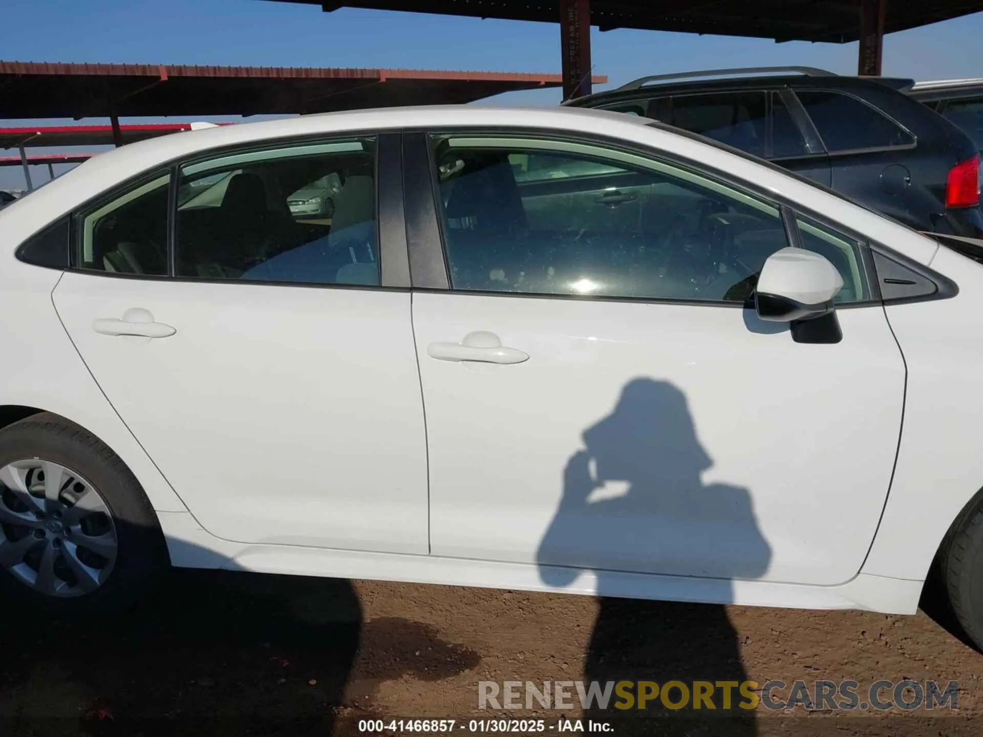 13 Photograph of a damaged car JTDEPMAE8N3018853 TOYOTA COROLLA 2022