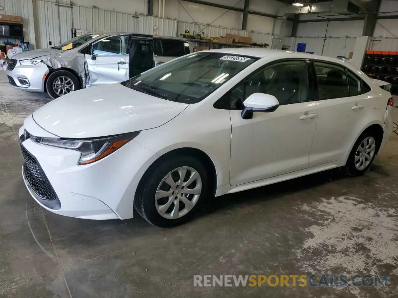 1 Photograph of a damaged car JTDEPMAE8N3020313 TOYOTA COROLLA 2022