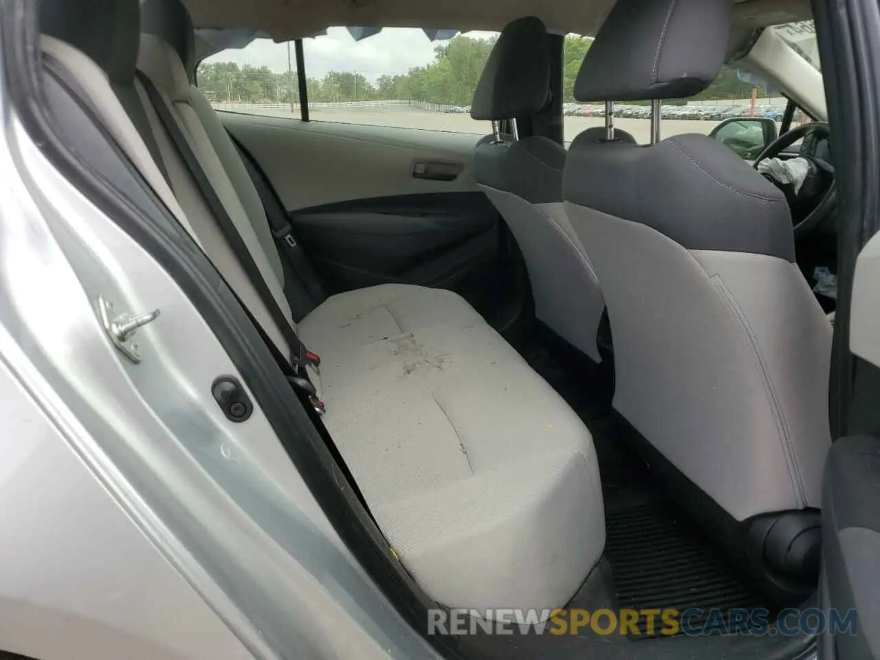 10 Photograph of a damaged car JTDEPMAE8N3034020 TOYOTA COROLLA 2022