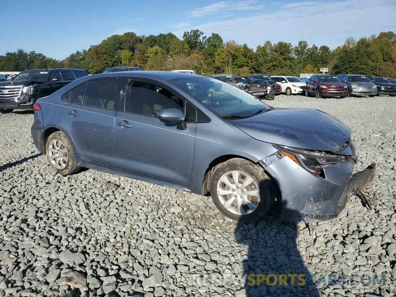 4 Photograph of a damaged car JTDEPMAE8NJ199061 TOYOTA COROLLA 2022