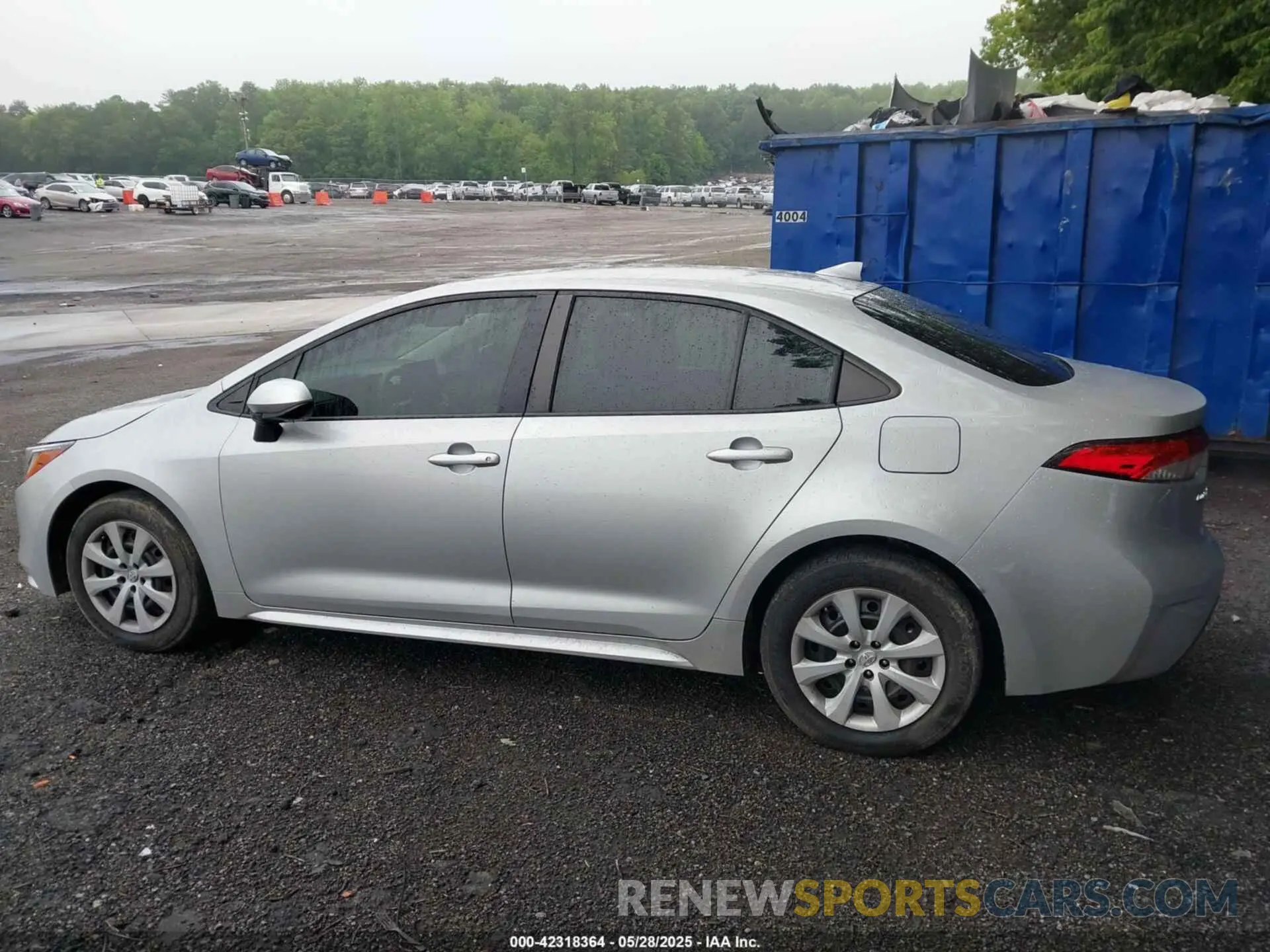 14 Photograph of a damaged car JTDEPMAE9N3002080 TOYOTA COROLLA 2022