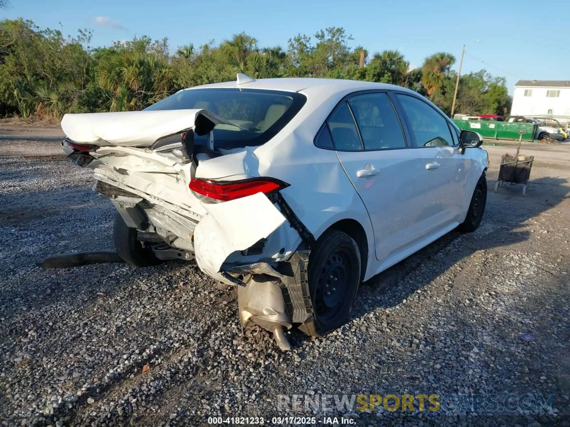 4 Photograph of a damaged car JTDEPMAE9N3002659 TOYOTA COROLLA 2022