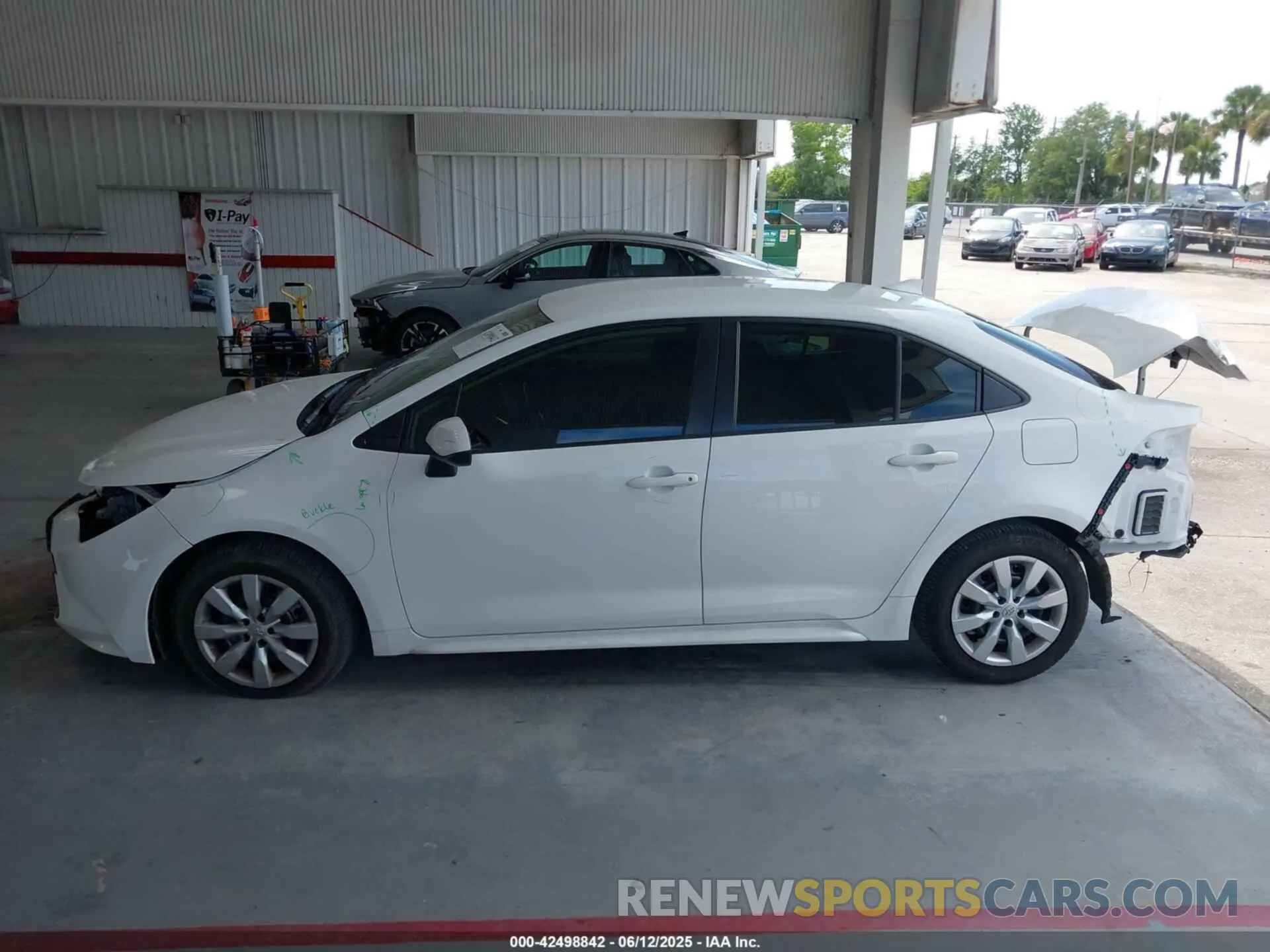 15 Photograph of a damaged car JTDEPMAE9N3003780 TOYOTA COROLLA 2022