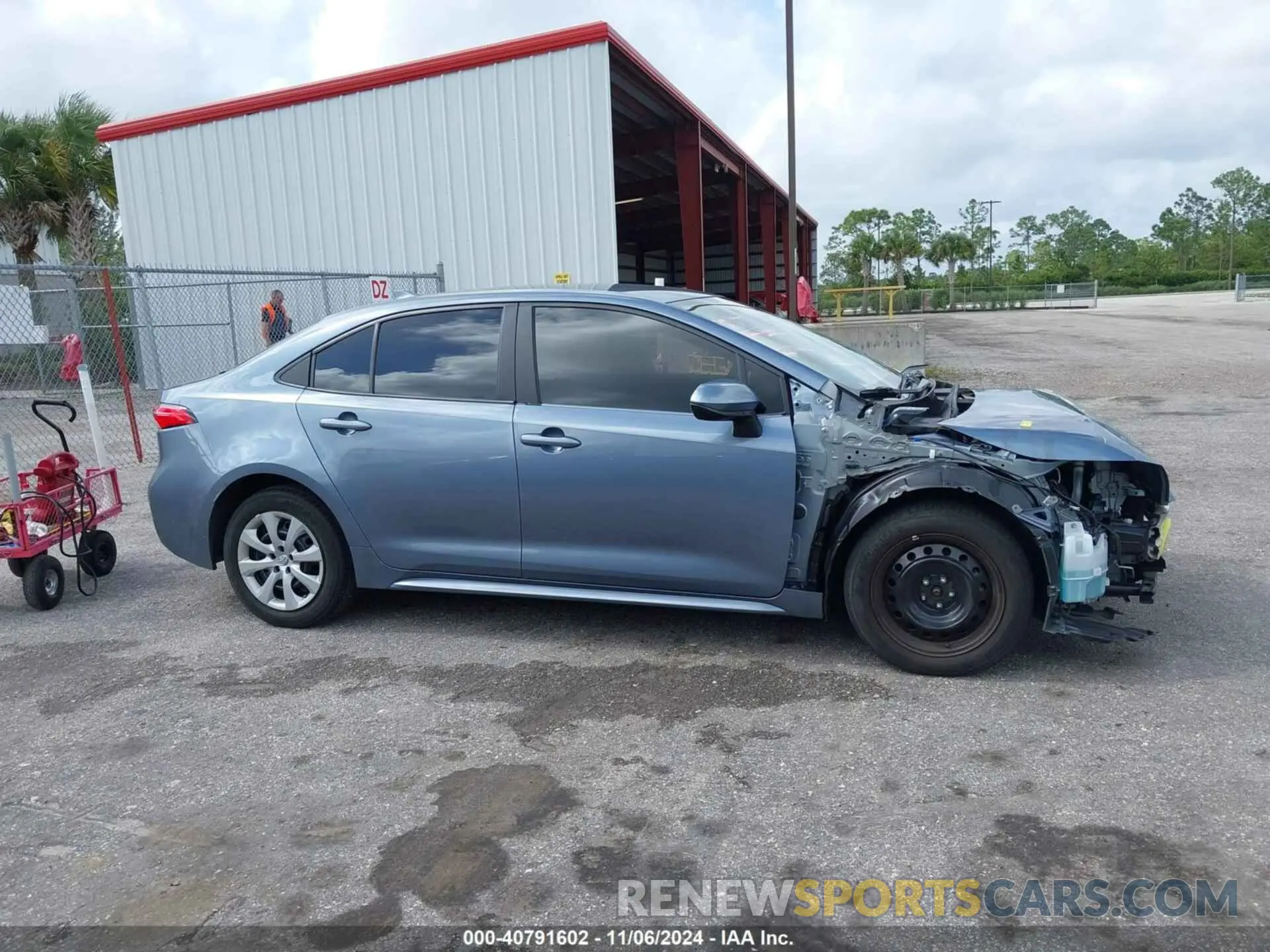 14 Photograph of a damaged car JTDEPMAE9N3012009 TOYOTA COROLLA 2022