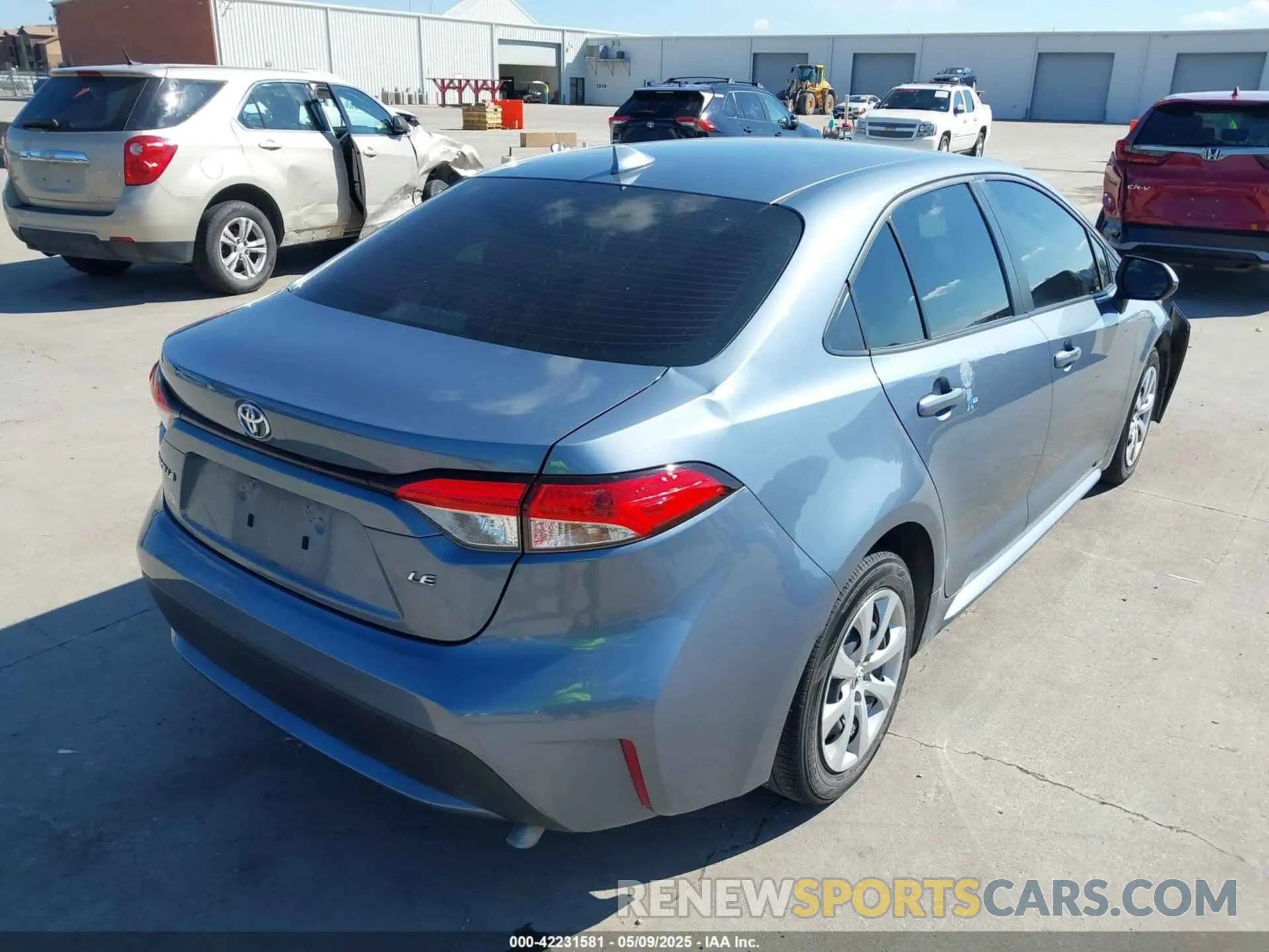 4 Photograph of a damaged car JTDEPMAE9N3015685 TOYOTA COROLLA 2022