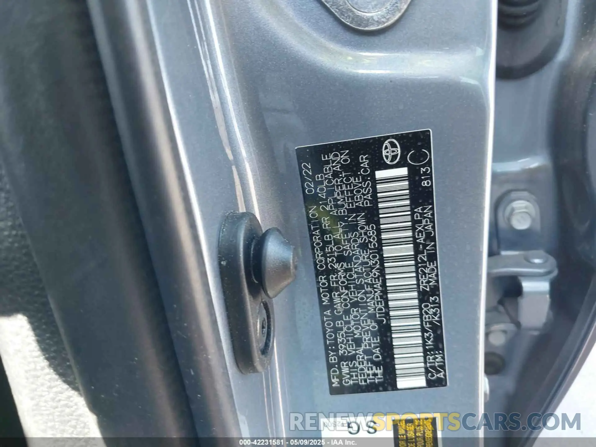 9 Photograph of a damaged car JTDEPMAE9N3015685 TOYOTA COROLLA 2022