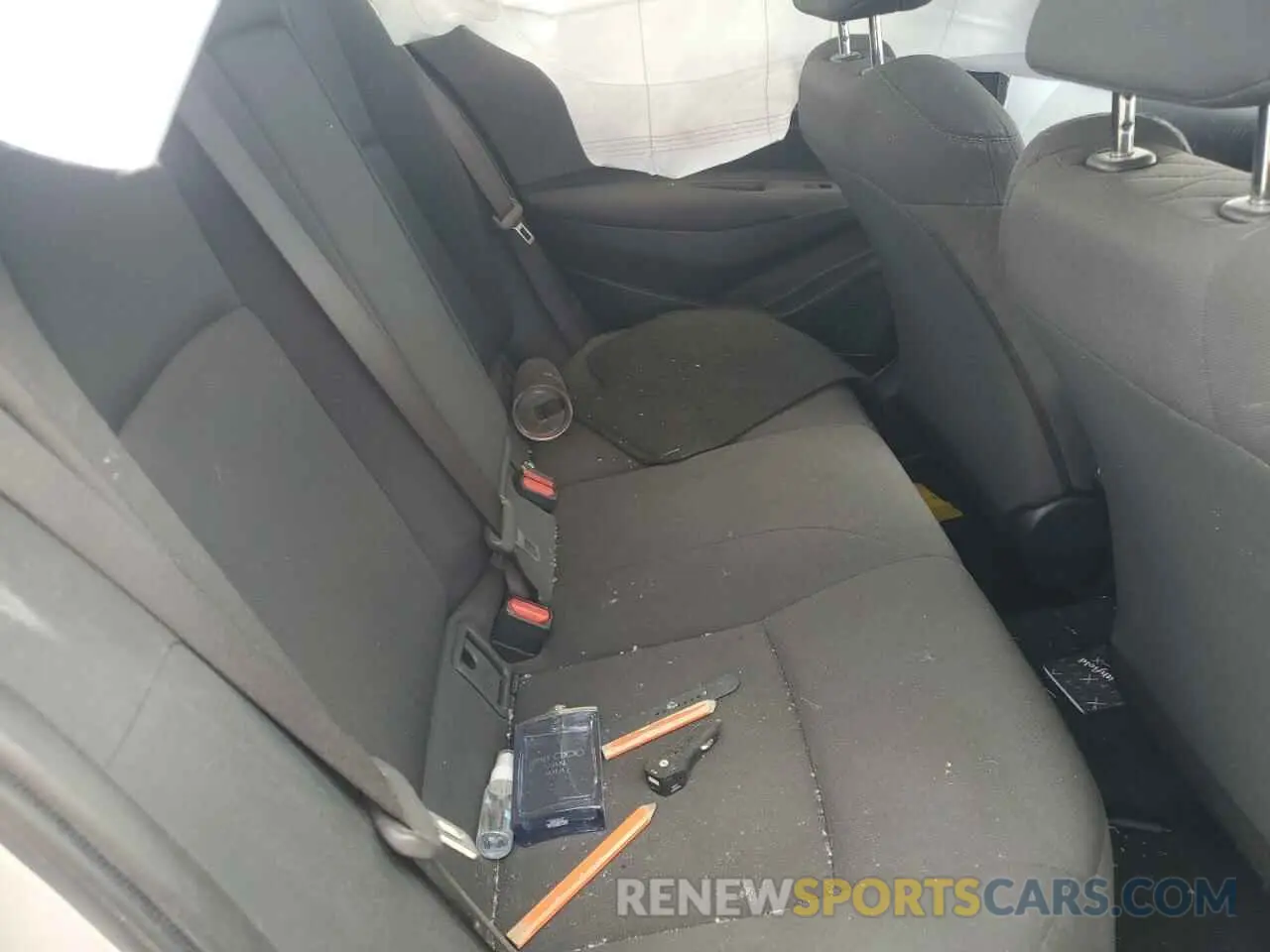 10 Photograph of a damaged car JTDEPMAE9NJ208916 TOYOTA COROLLA 2022