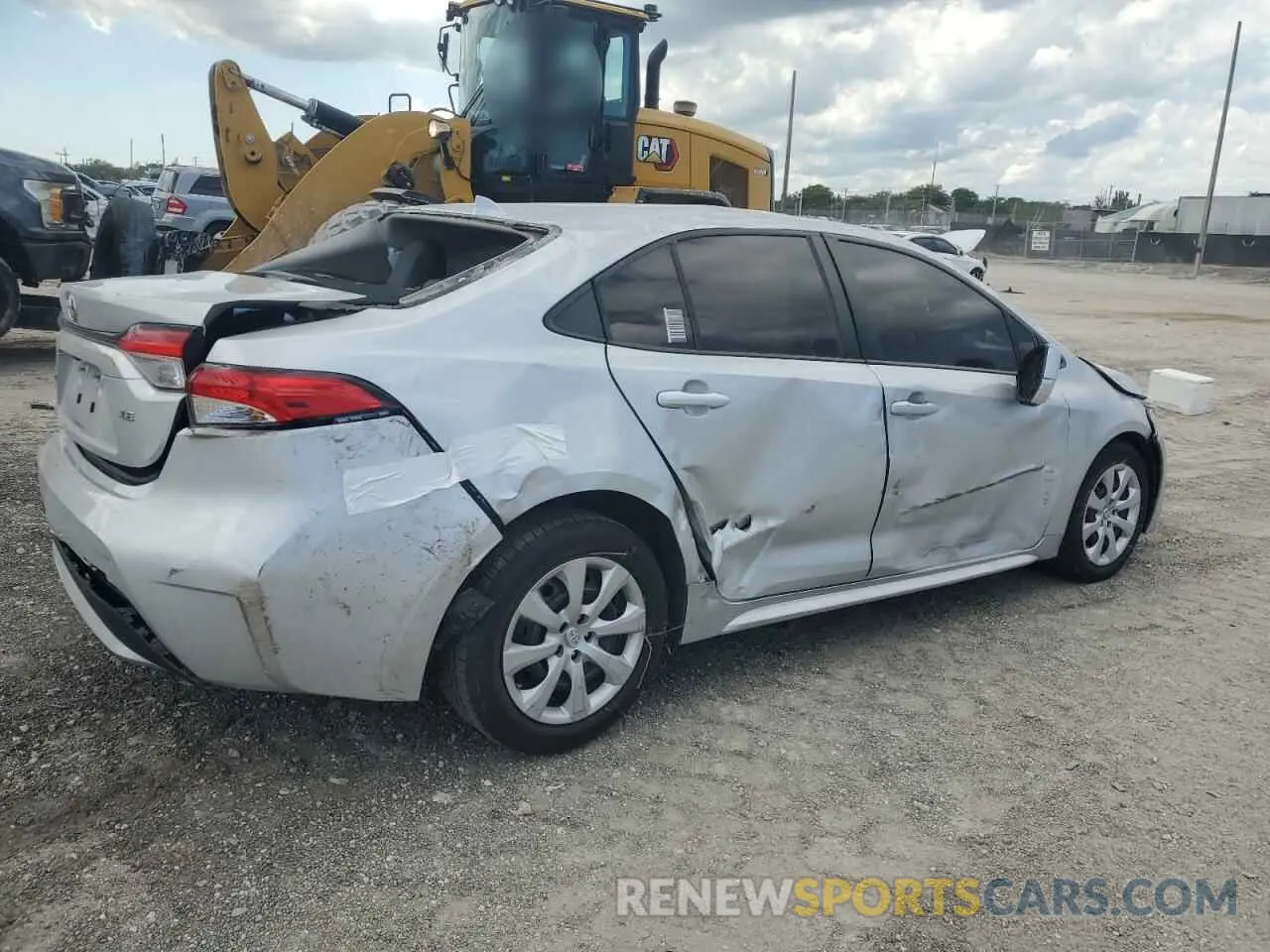 3 Photograph of a damaged car JTDEPMAE9NJ208916 TOYOTA COROLLA 2022