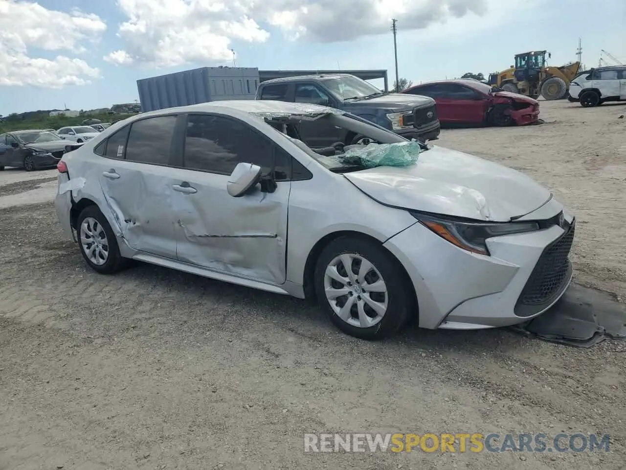 4 Photograph of a damaged car JTDEPMAE9NJ208916 TOYOTA COROLLA 2022