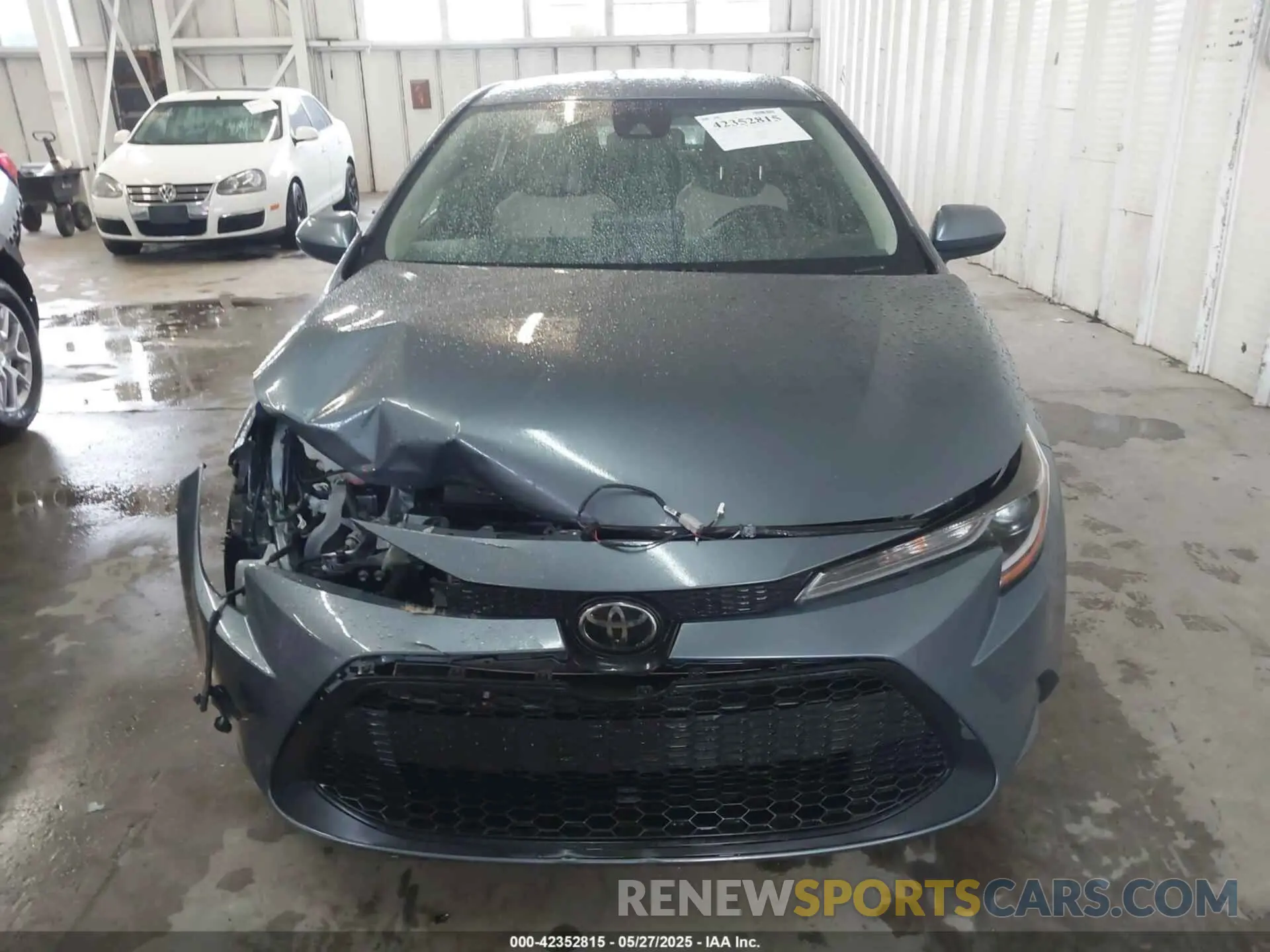 12 Photograph of a damaged car JTDEPMAEXN3002038 TOYOTA COROLLA 2022