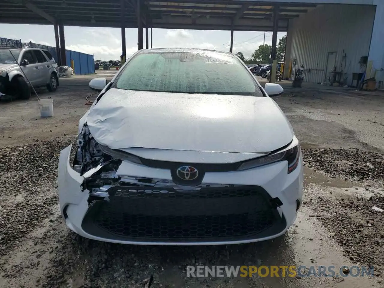 5 Photograph of a damaged car JTDEPMAEXN3010172 TOYOTA COROLLA 2022