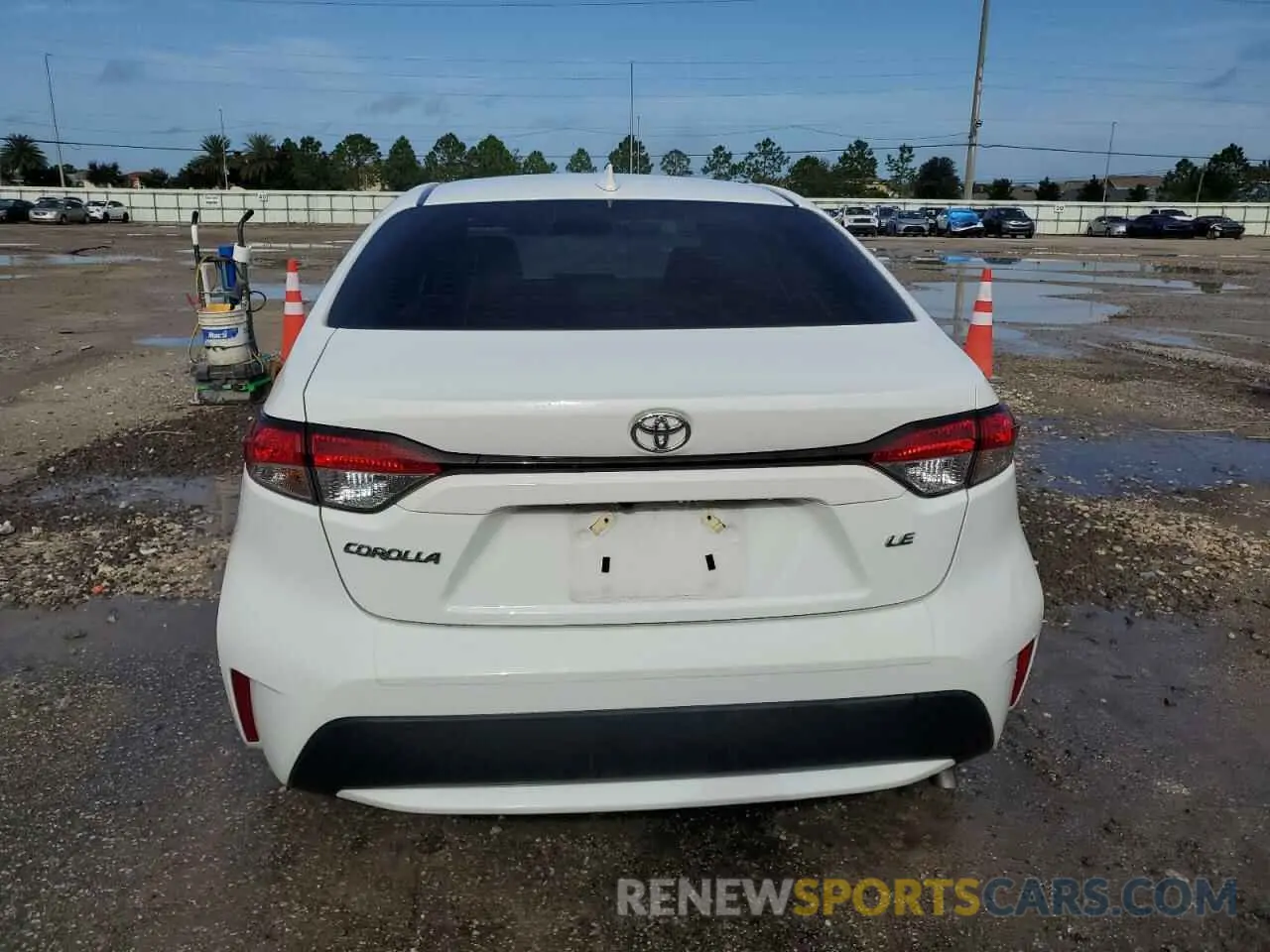 6 Photograph of a damaged car JTDEPMAEXN3010172 TOYOTA COROLLA 2022