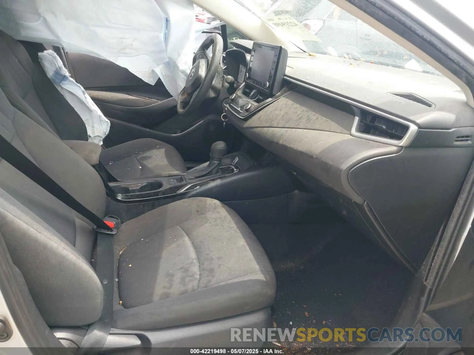 5 Photograph of a damaged car JTDEPMAEXNJ192774 TOYOTA COROLLA 2022