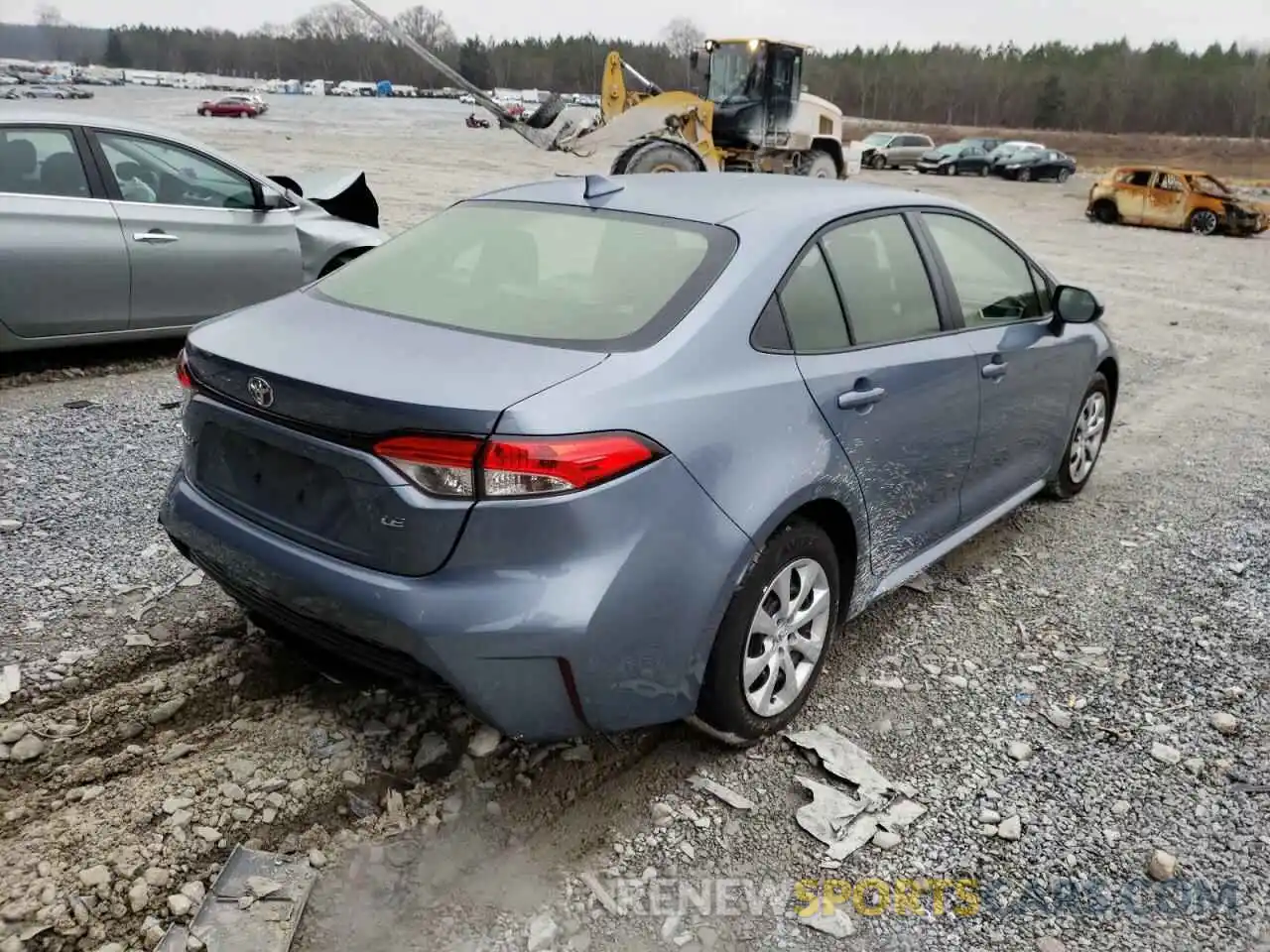 4 Photograph of a damaged car JTDEPMAEXNJ195657 TOYOTA COROLLA 2022