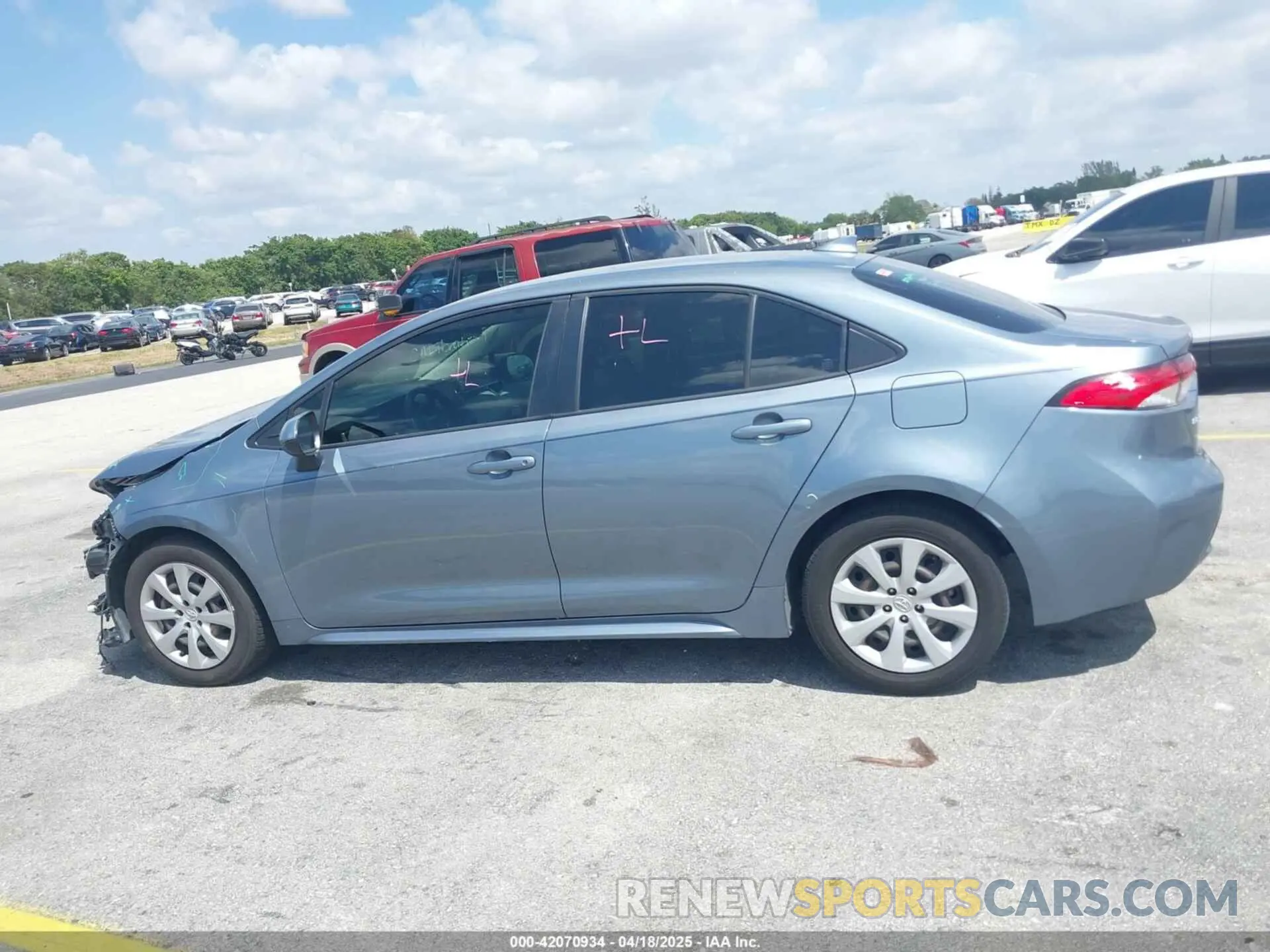 15 Photograph of a damaged car JTDEPMAEXNJ211646 TOYOTA COROLLA 2022