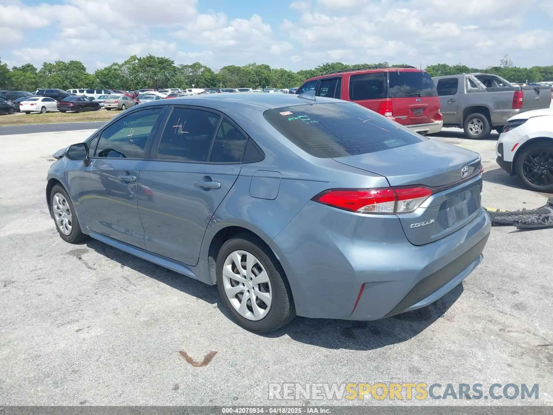 3 Photograph of a damaged car JTDEPMAEXNJ211646 TOYOTA COROLLA 2022