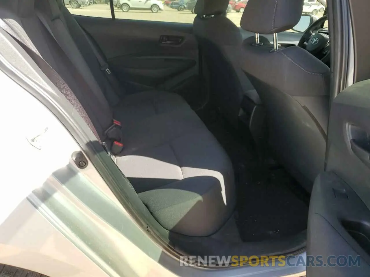 10 Photograph of a damaged car JTDEPMAEXNJ229189 TOYOTA COROLLA 2022