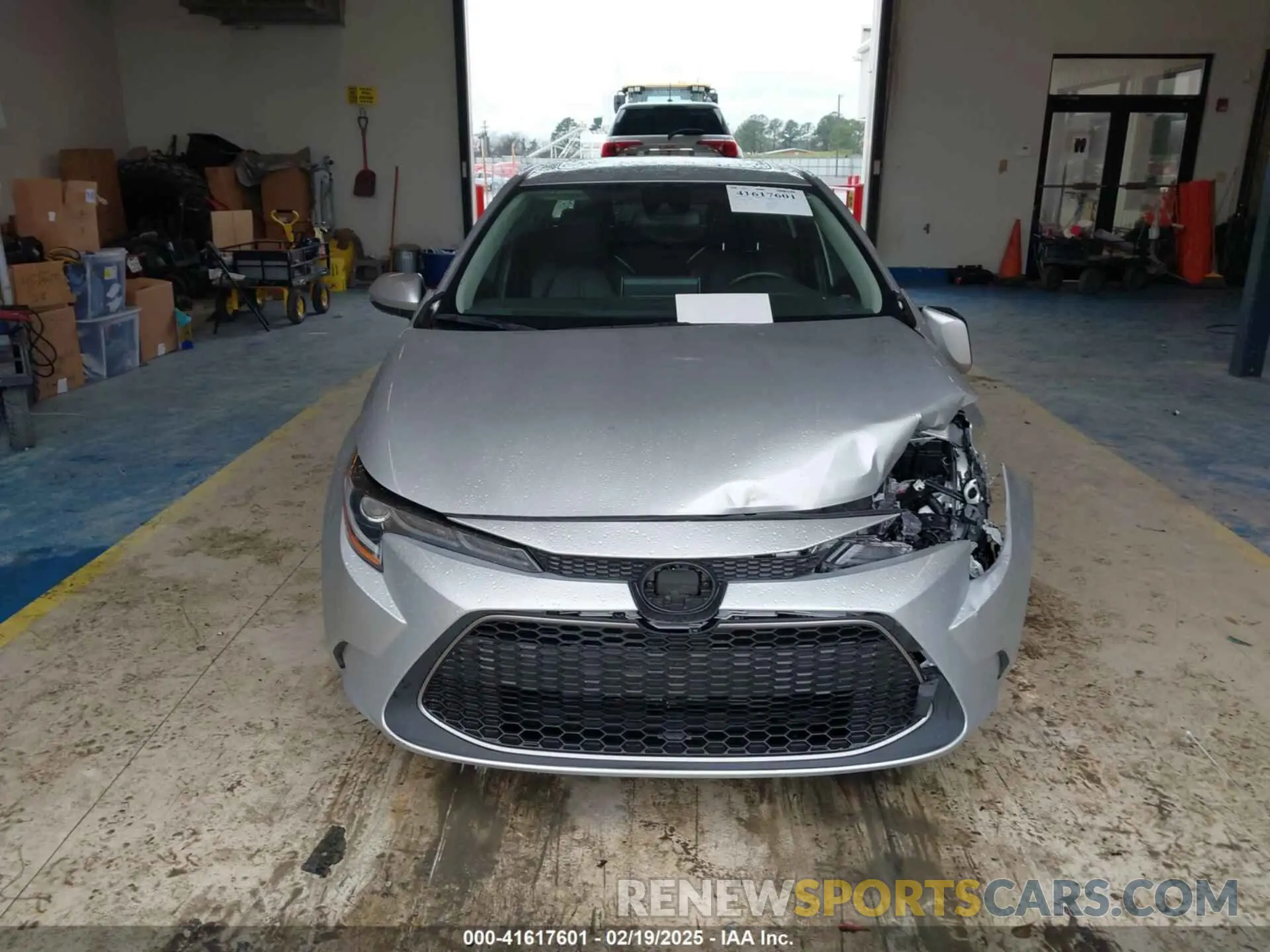 12 Photograph of a damaged car JTDFPMAE1N3024451 TOYOTA COROLLA 2022