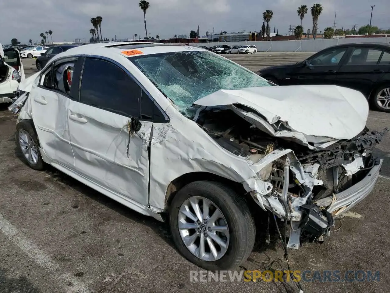 4 Photograph of a damaged car JTDFPMAE6N3010061 TOYOTA COROLLA 2022
