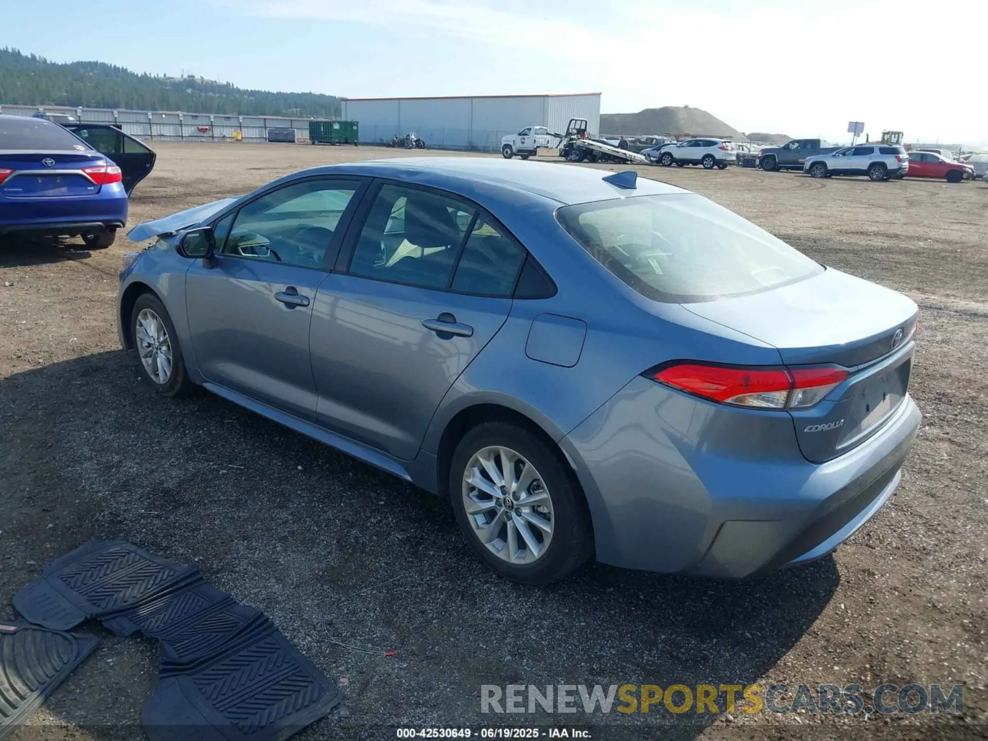 3 Photograph of a damaged car JTDHPMAE5N3031895 TOYOTA COROLLA 2022