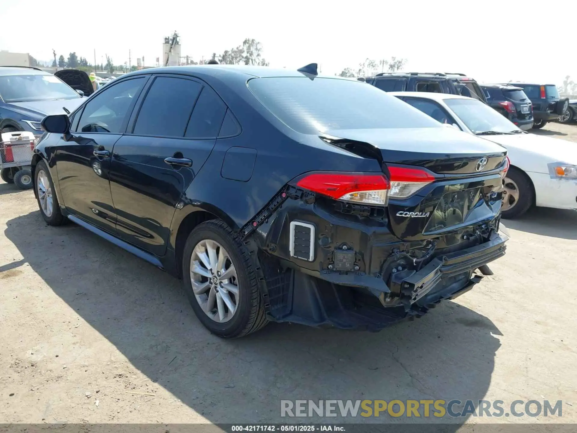 3 Photograph of a damaged car JTDHPMAE8NJ226529 TOYOTA COROLLA 2022