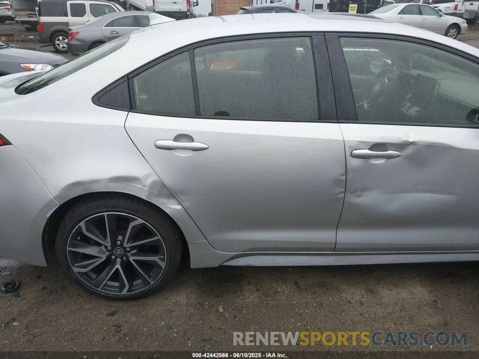 17 Photograph of a damaged car JTDP4MCE0NJ092763 TOYOTA COROLLA 2022