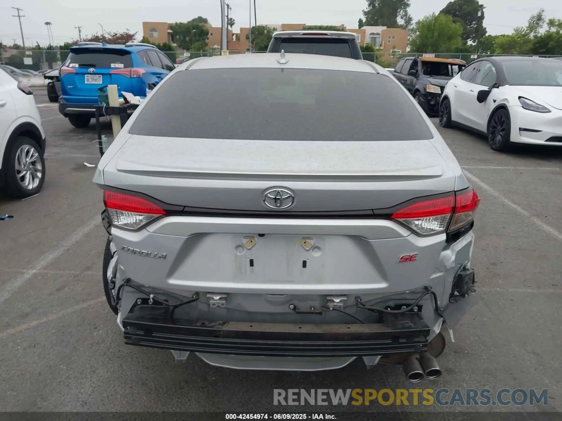 17 Photograph of a damaged car JTDP4MCEXN3501937 TOYOTA COROLLA 2022
